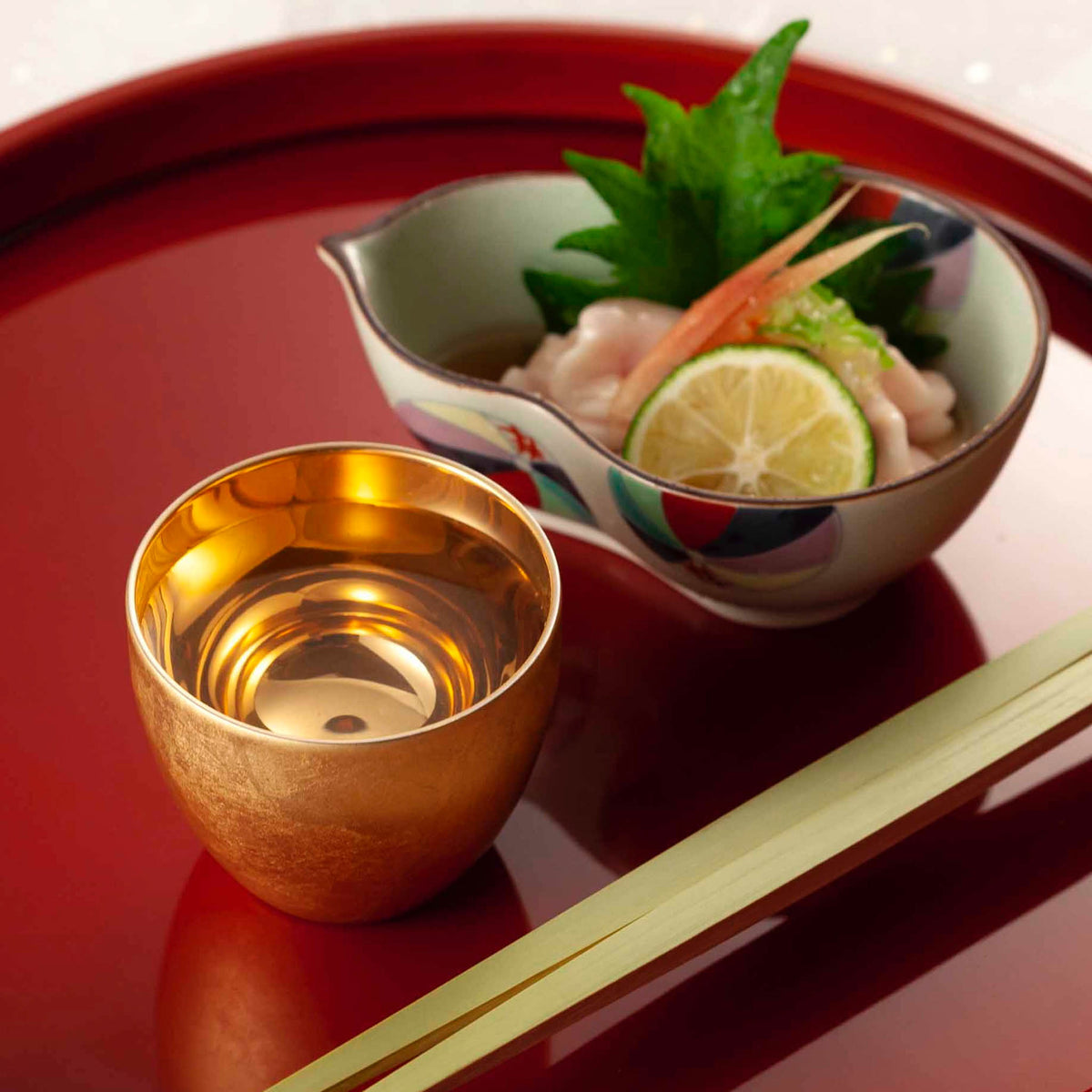 山中塗 酒器 | 白檀 ぐい吞 | 赤 | ウチキ