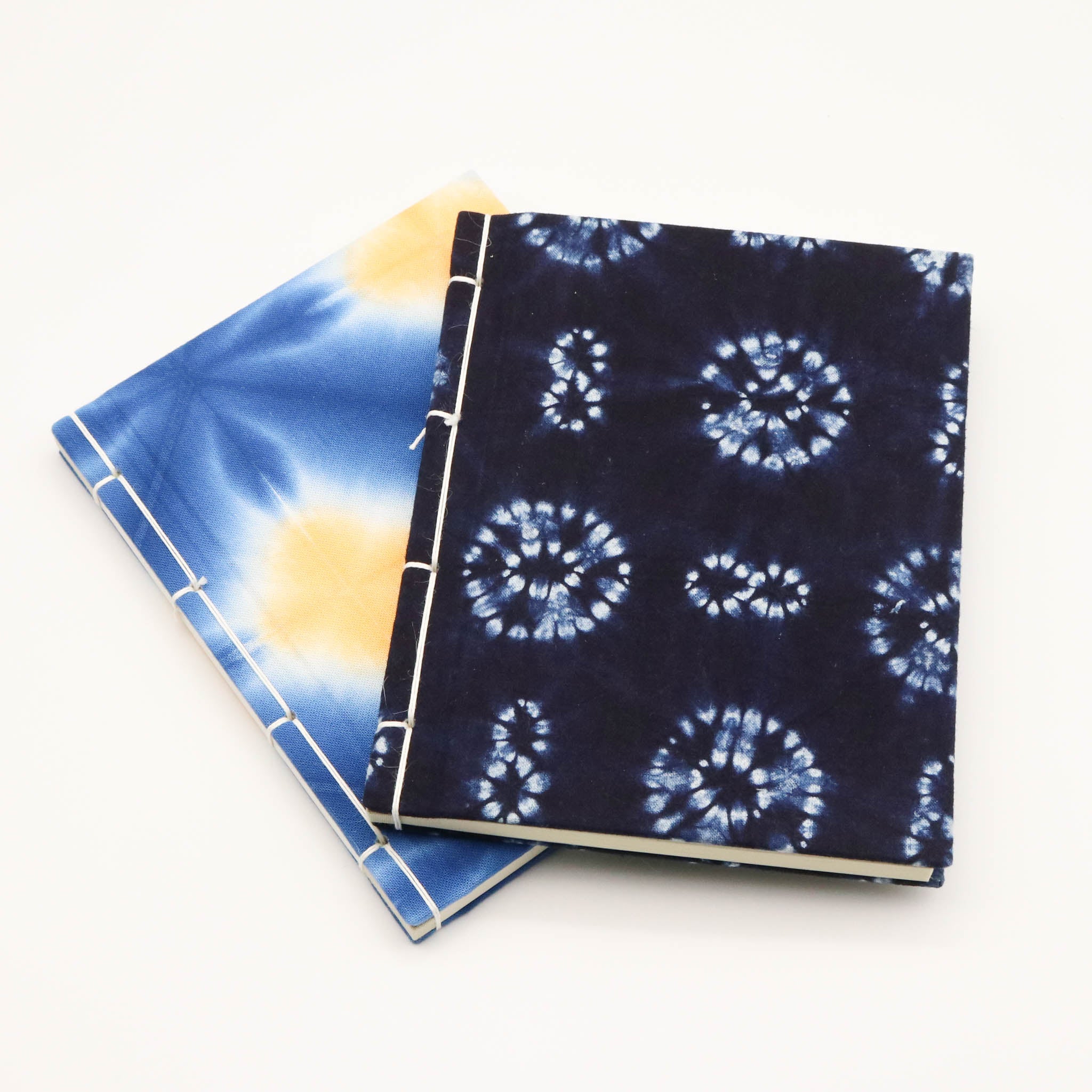 和綴じ本 | 有松絞り・美濃和紙 | 縫い絞り | 御朱印帳 | 和綴じ堂