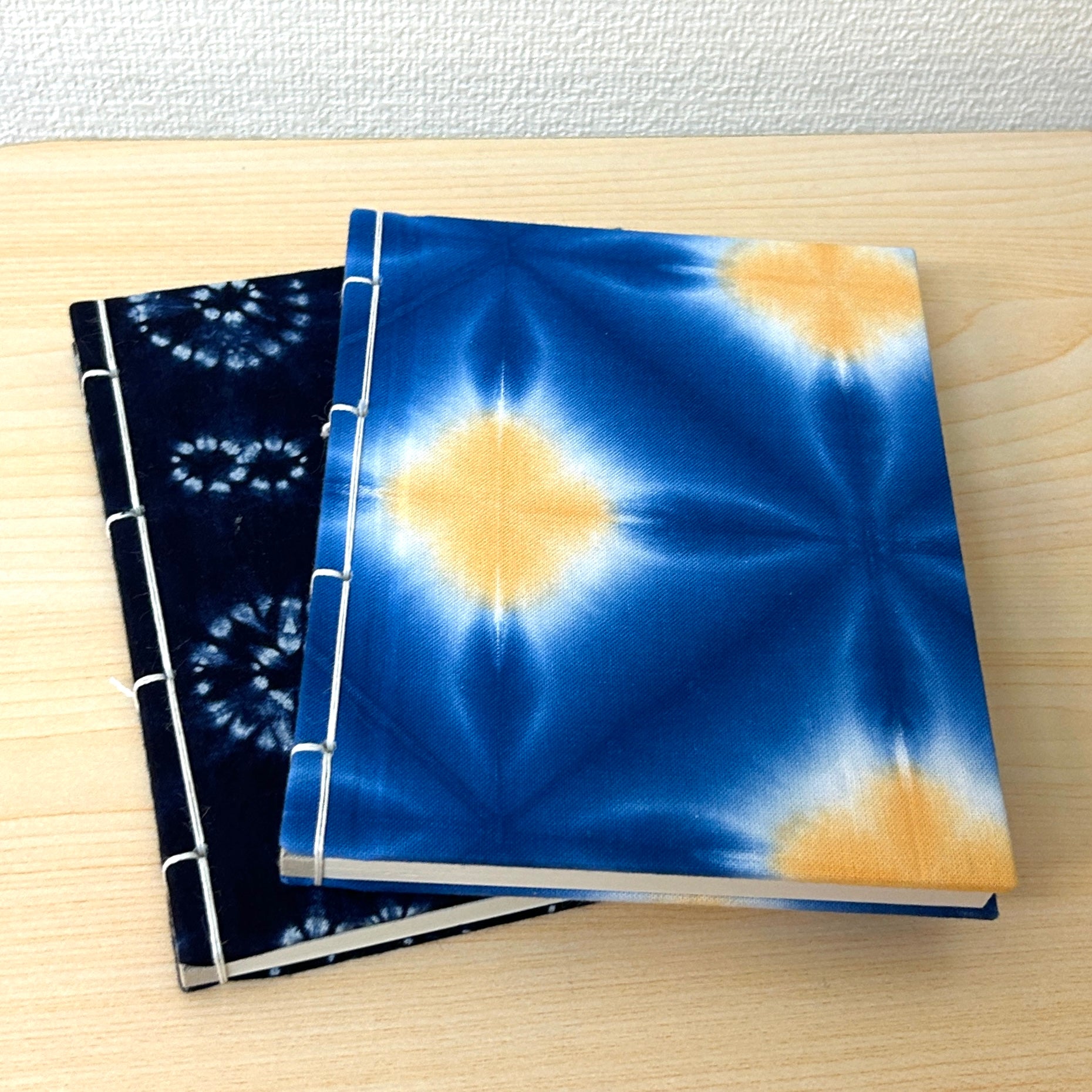 和綴じ本 | 有松絞り・美濃和紙 | 藍 | 御朱印帳 | 和綴じ堂