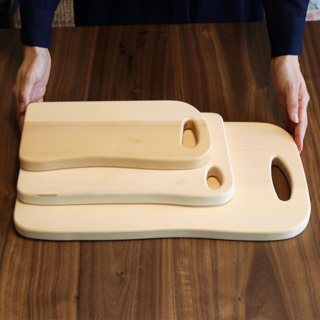 木工製品 | いちょうの木のまな板 | かどまる 大 | woodpecker