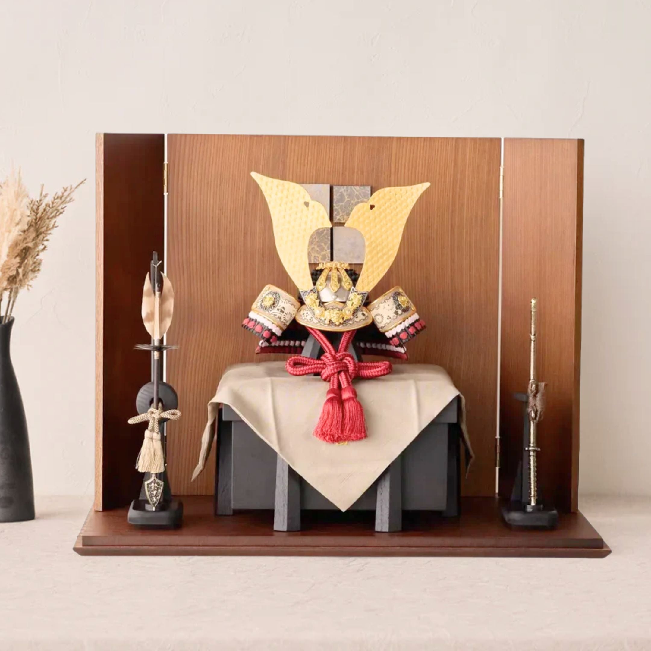 兜飾りセット | 夢牡丹 | 銀華の飾り | 鈴甲子 雄山【26/1/6以降順次配送】