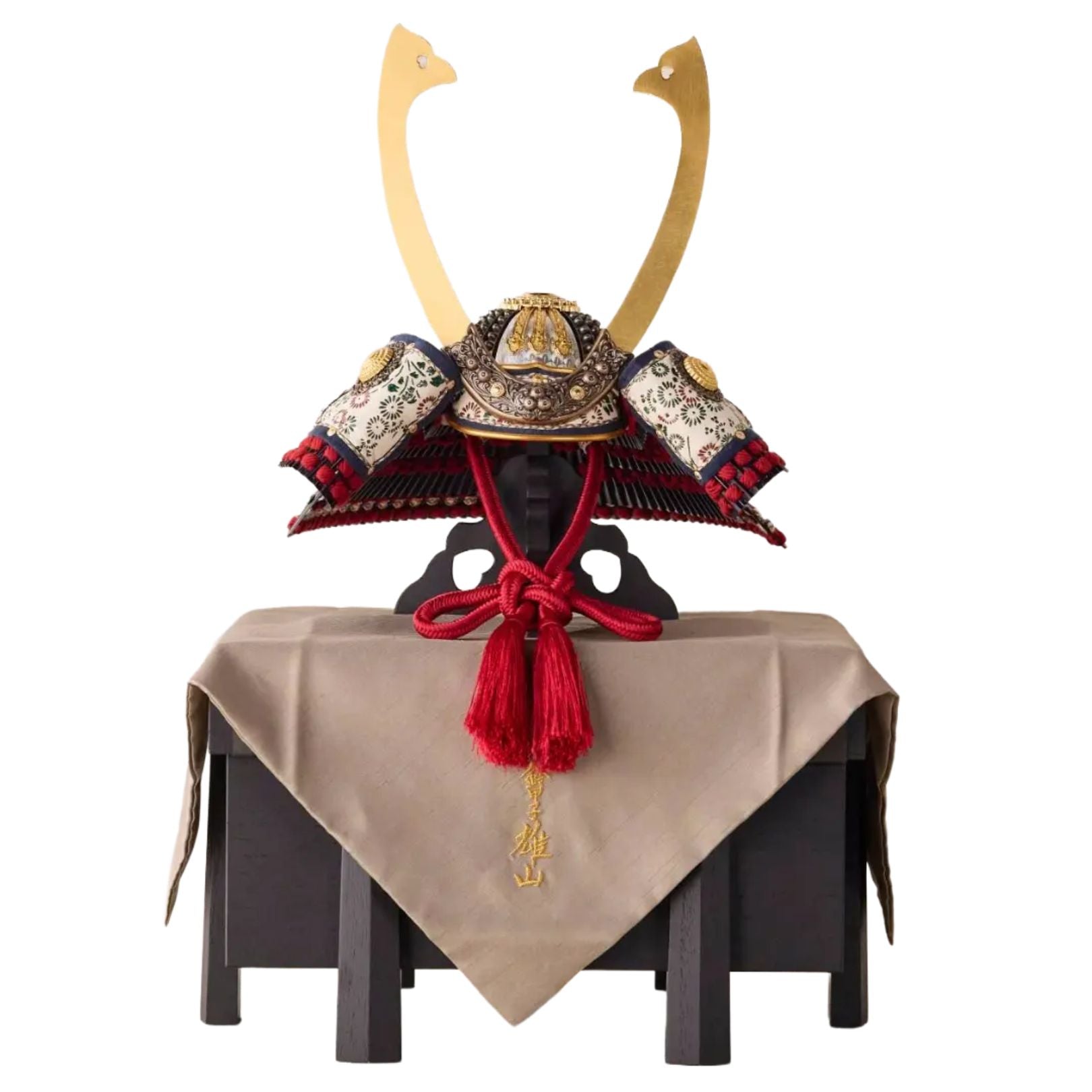 兜飾り | 奉納 暁 | 茜糸威 1/4スケール | 鈴甲子 雄山【26/1/6以降順次配送】