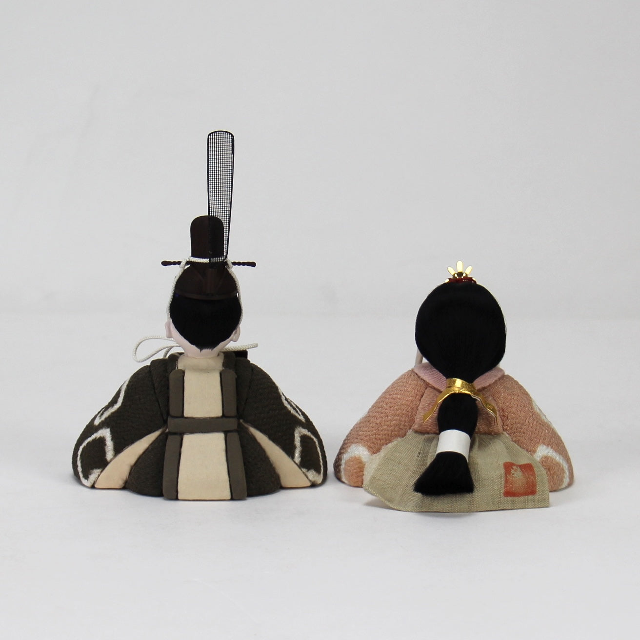 雛人形セット 草木絞り染 | ざくろ × 茜 | 屏風 うずグリーン | 工房 縫nui