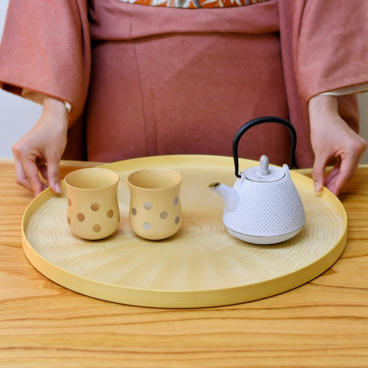 お盆 トレイ | Round Rays Tray (丸) L φ440 | ホワイトシカモア | 森工芸