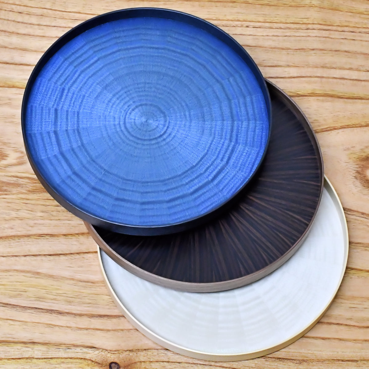 お盆 トレイ | Round Rays Tray (丸) L φ440 | 黒檀 | 森工芸