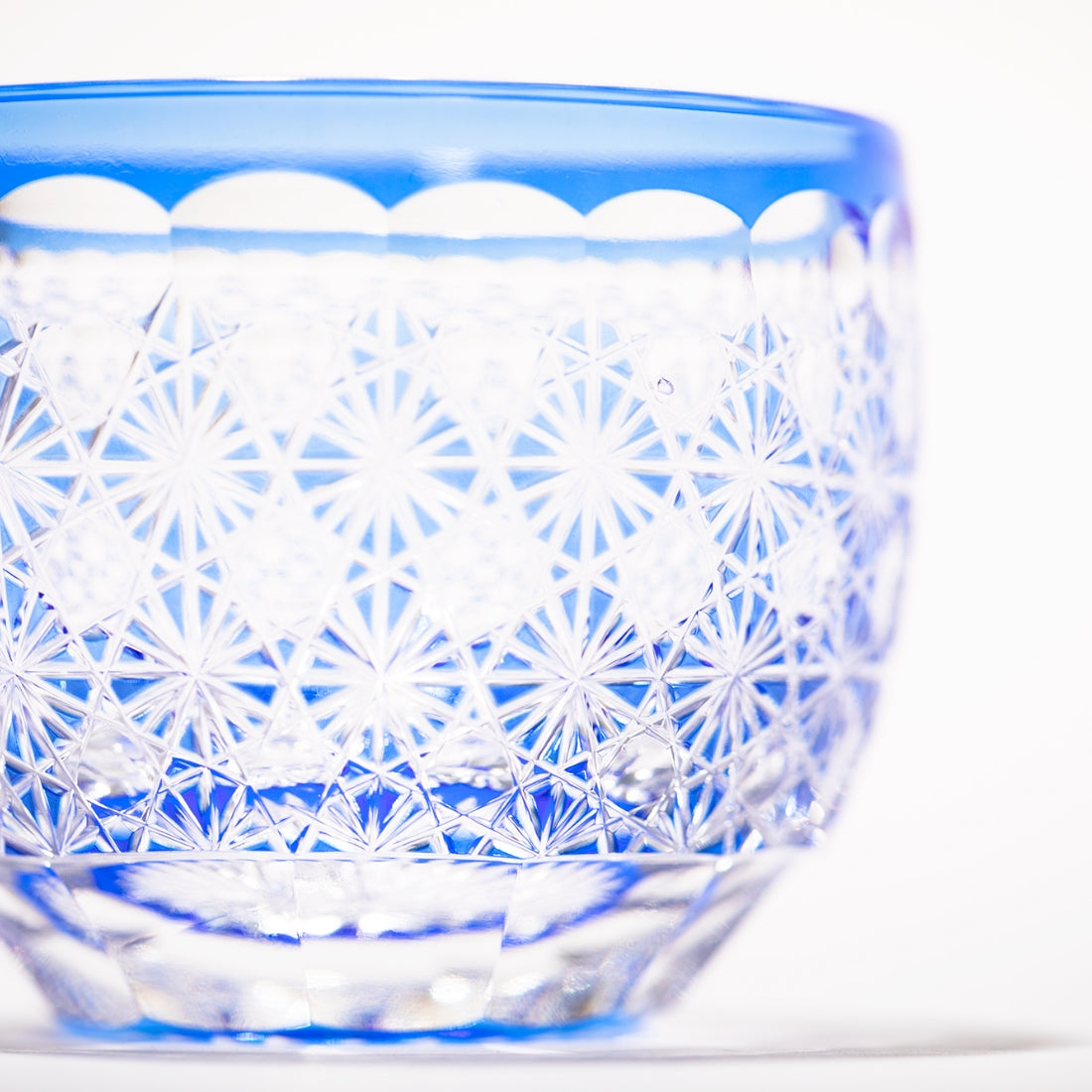 江戸切子 ぐい呑み|縁繋ぎ|瑠璃|山田硝子