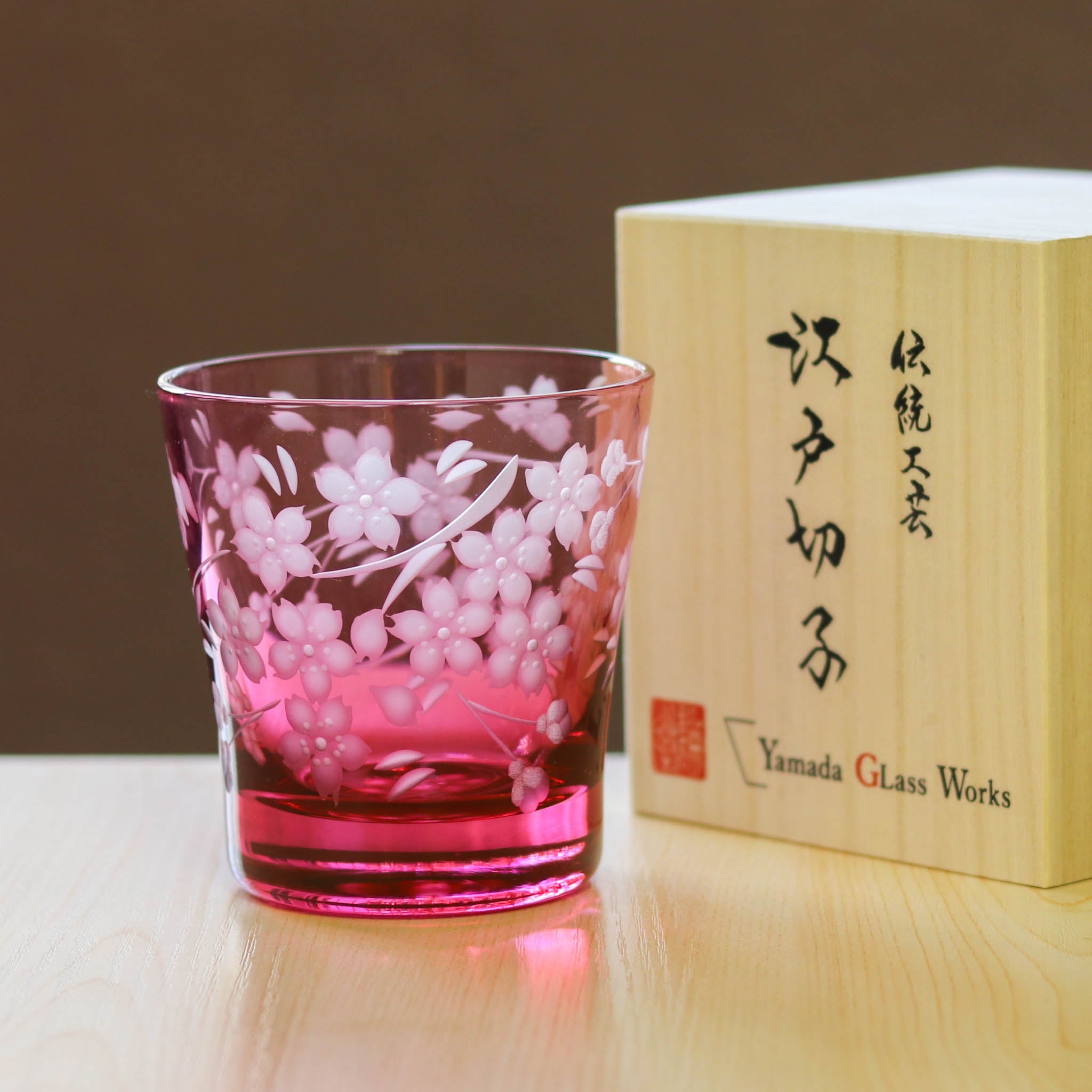 江戸切子 オールドグラス|桜 - 花切子- |金赤|山田硝子