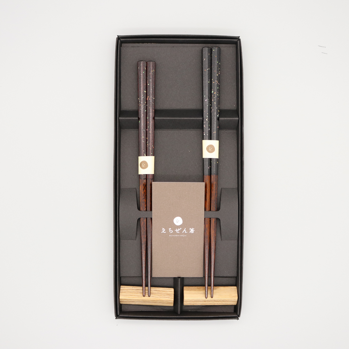 越前漆器 | 夫婦箸 箸置付 | きらら | 越前漆器株式会社