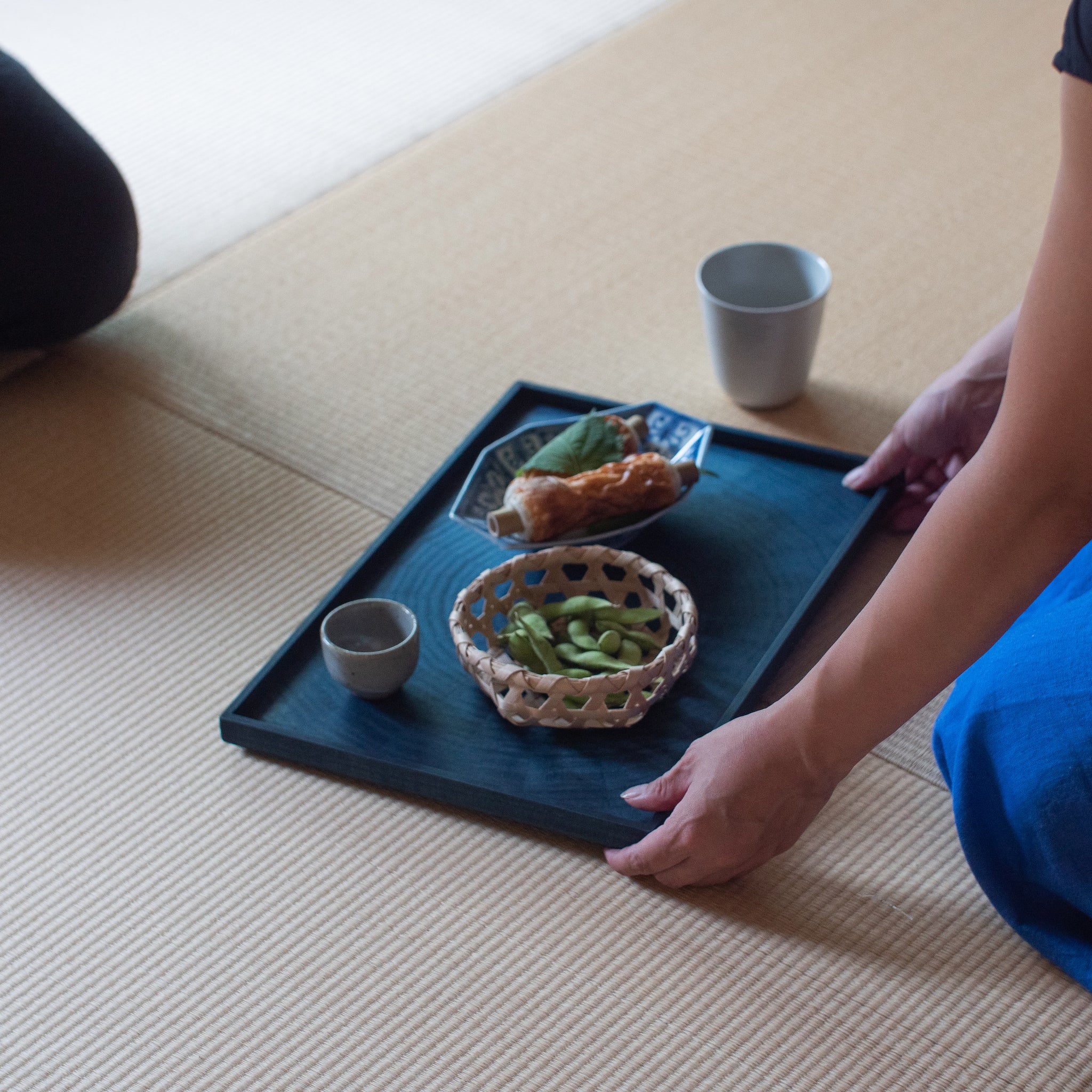 お盆 トレイ | Rectangle Rays Tray (四角) | ホワイトシカモア 藍染 | 森工芸
