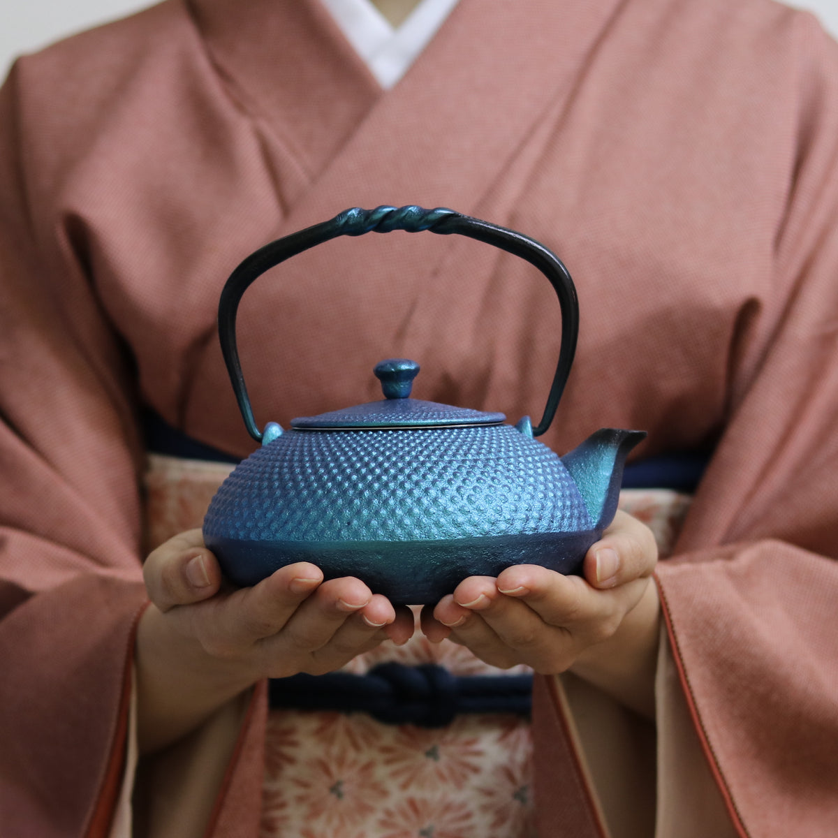 南部鉄器 小鉄瓶 急須 | アラレ 0.5L | 翠 |及富