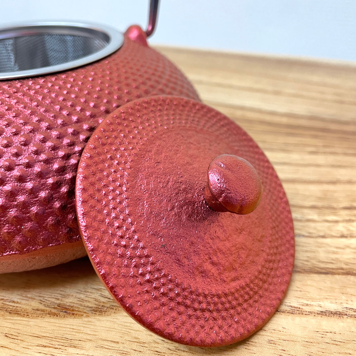 南部鉄器 小鉄瓶 急須 | アラレ 0.5L | 紅 |及富