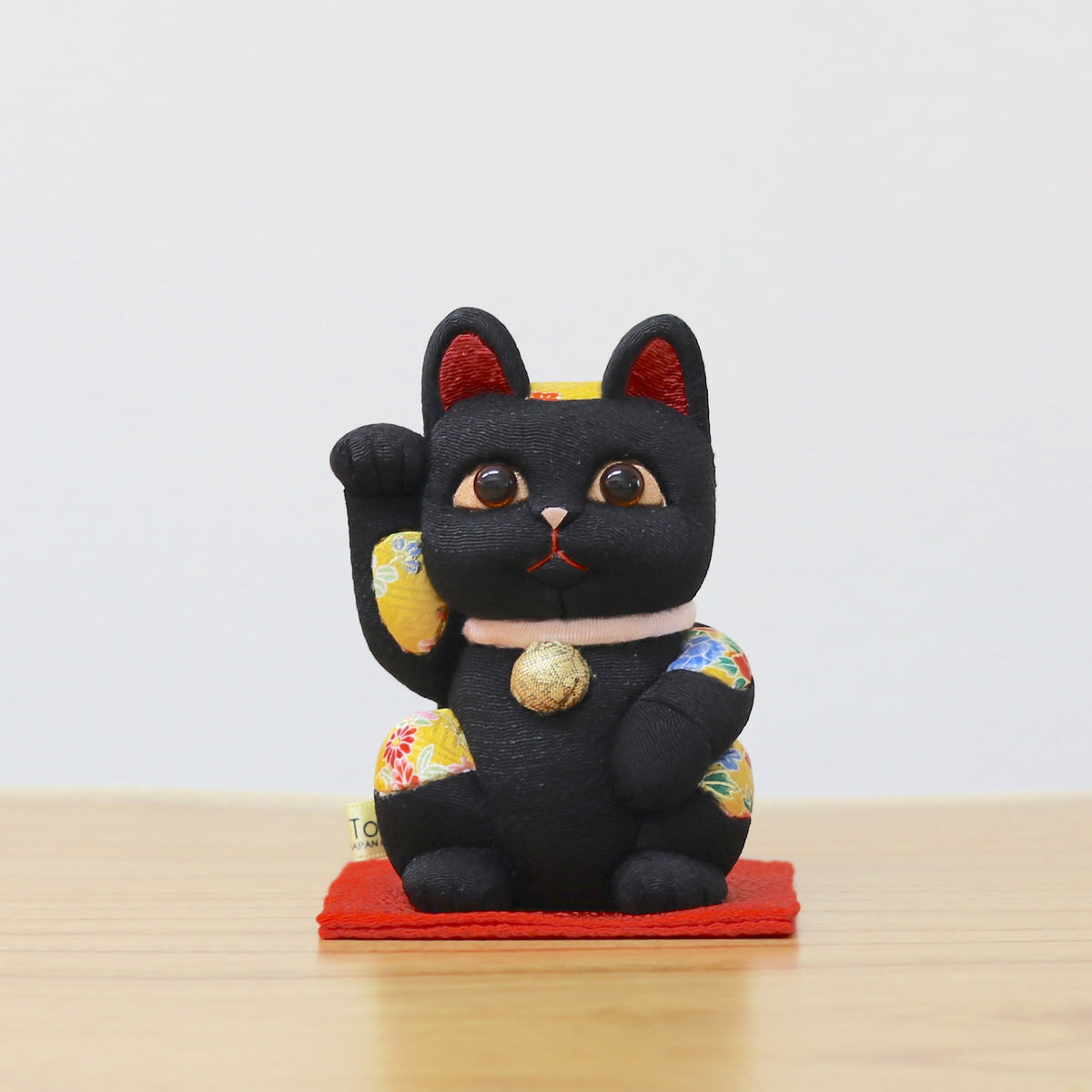 招き猫 | 江戸木目込み 招き猫 風水(中) | 黒色 | 柿沼人形