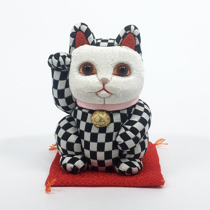 招き猫 | 江戸木目込み 招き猫 風水(小) | 市松柄 | 柿沼人形