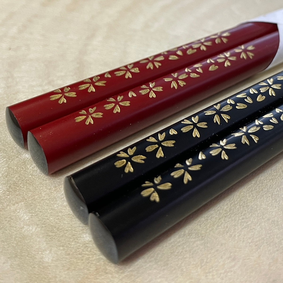 輪島塗 | 夫婦箸 箸置付 桜沈金 | 大藤漆器店