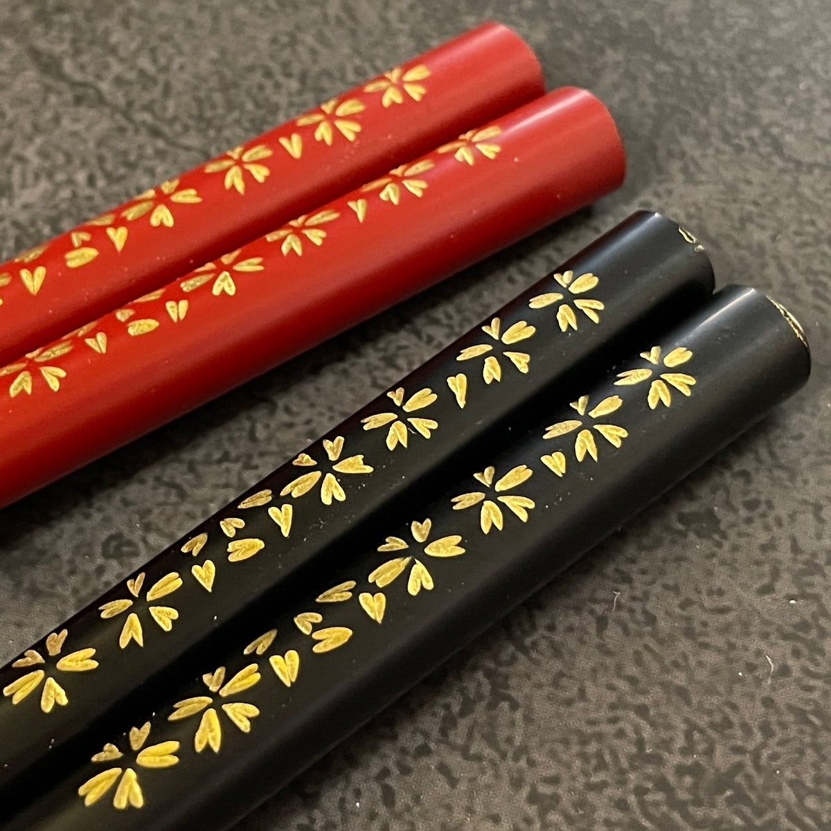 輪島塗 | 夫婦箸 箸置付 桜沈金 | 大藤漆器店