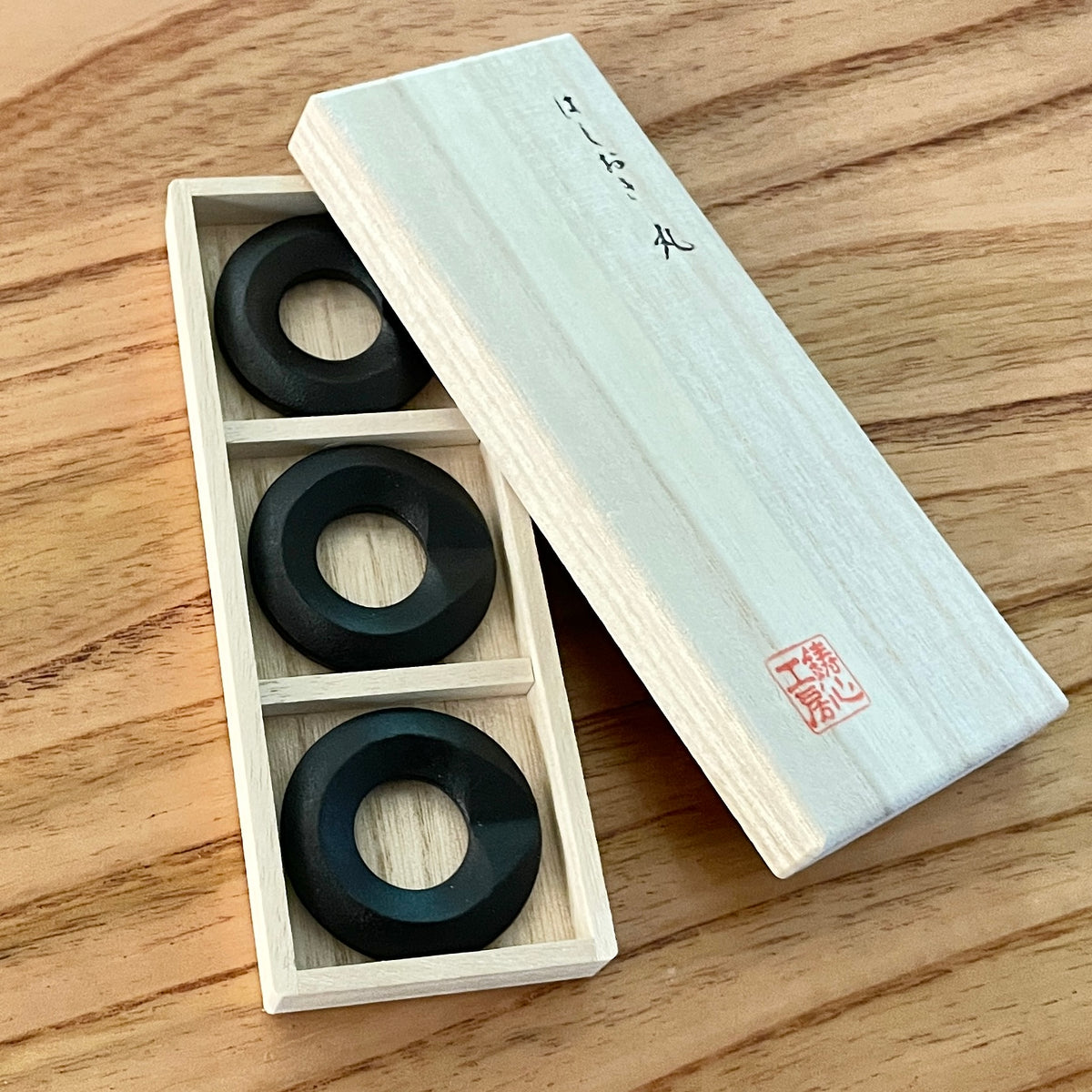 山形鋳物 箸置き | 箸置き 丸 | 3個セット | 鋳心ノ工房