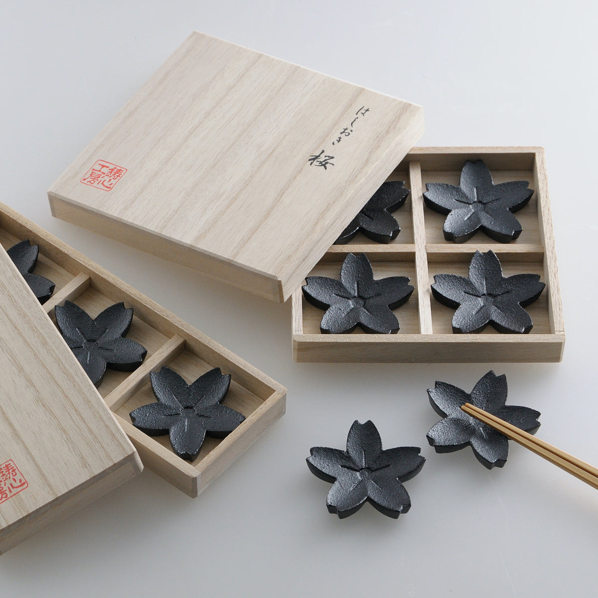 山形鋳物 箸置き | 箸置き 桜 | 3個セット | 鋳心ノ工房