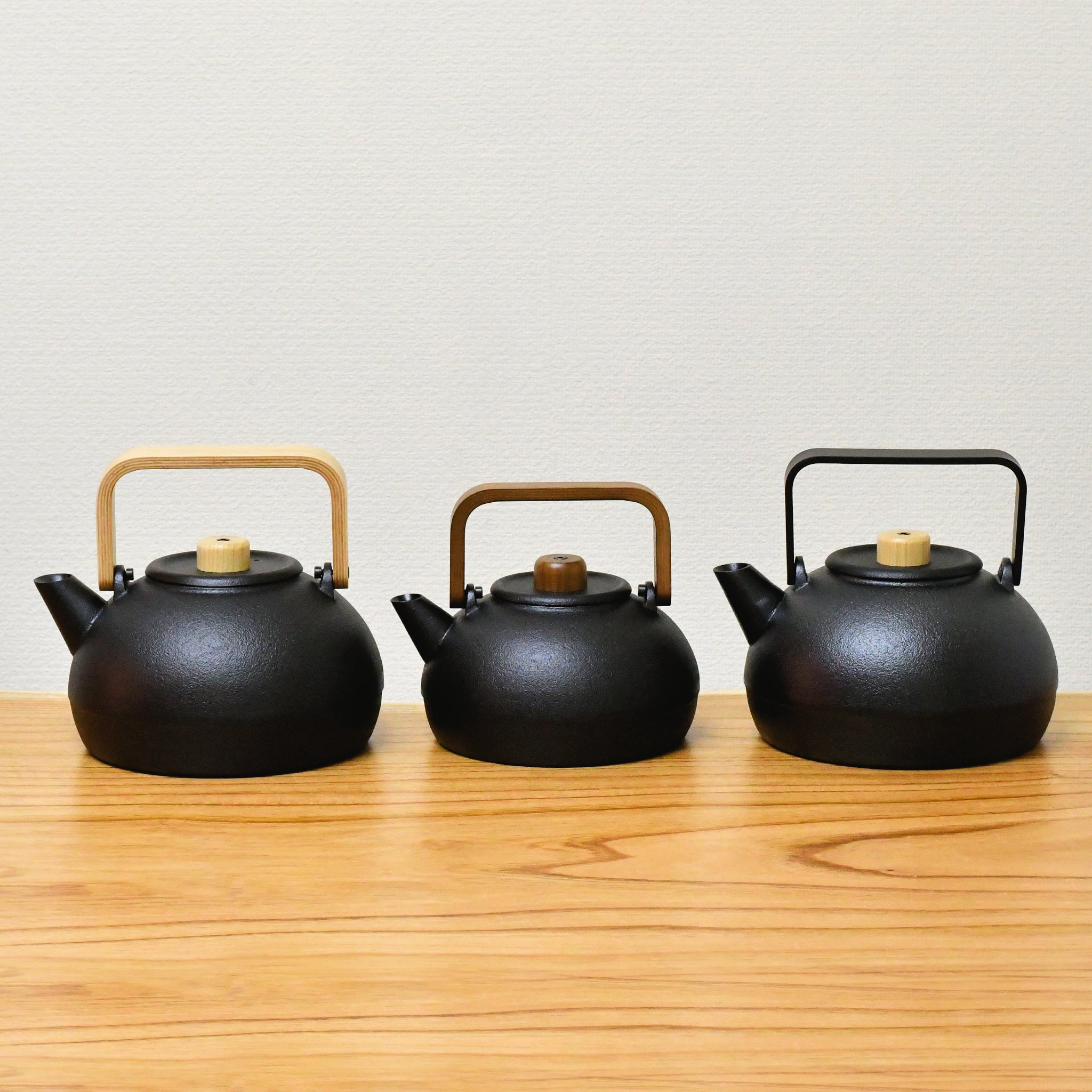 山形鋳物 ケトル | ティケトルM 1.7L | ウォールナット | 鋳心ノ工房