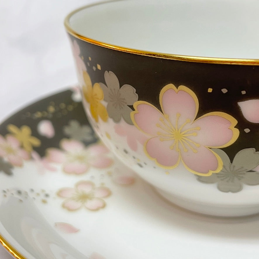 洋食器 | カップ&ソーサー 桜シリーズ | 友禅桜 | 大倉陶園