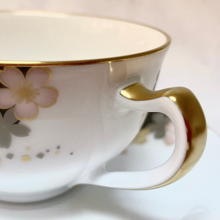 洋食器 | カップ&ソーサー 桜シリーズ | 友禅桜 | 大倉陶園