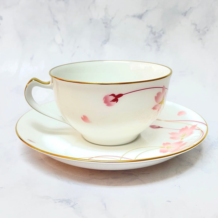 洋食器 | カップ&ソーサー 桜シリーズ | 結桜 | 大倉陶園