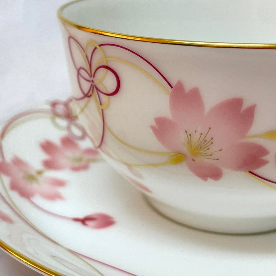 洋食器 | カップ&ソーサー 桜シリーズ | 結桜 | 大倉陶園