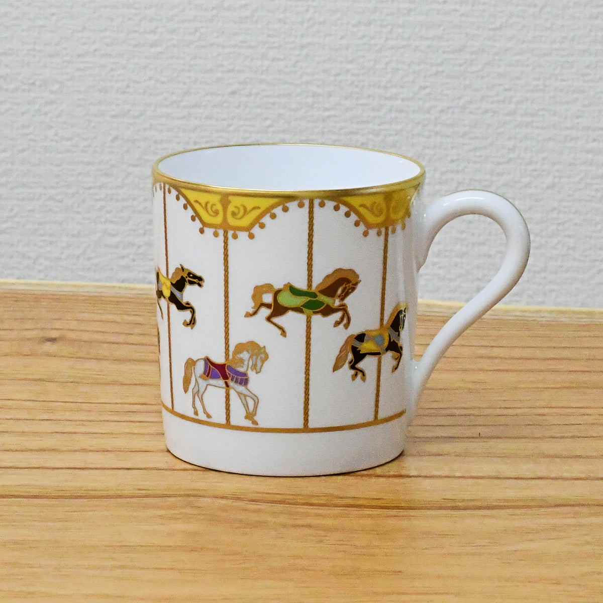 洋食器 | マグカップ 回転木馬 | オリジナル | 大倉陶園