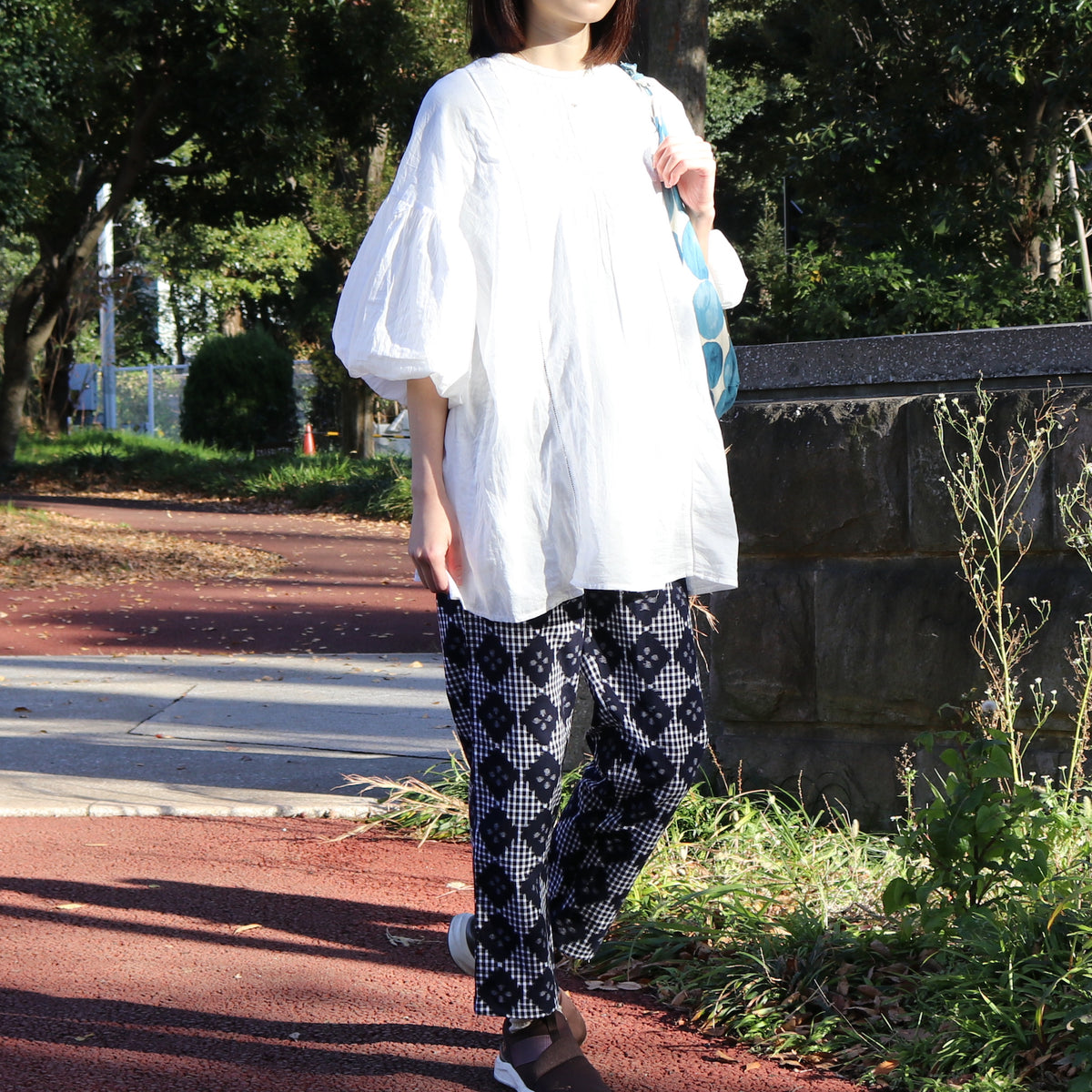 久留米絣 現代風もんぺ | 花菱格子 | 濃紺 S/M/L | 野村織物