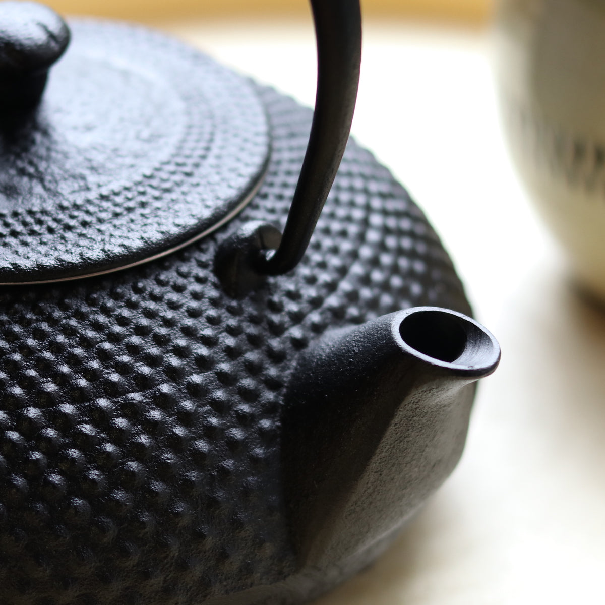 南部鉄器 小鉄瓶 急須 | アラレ 0.5L | 黒 |及富