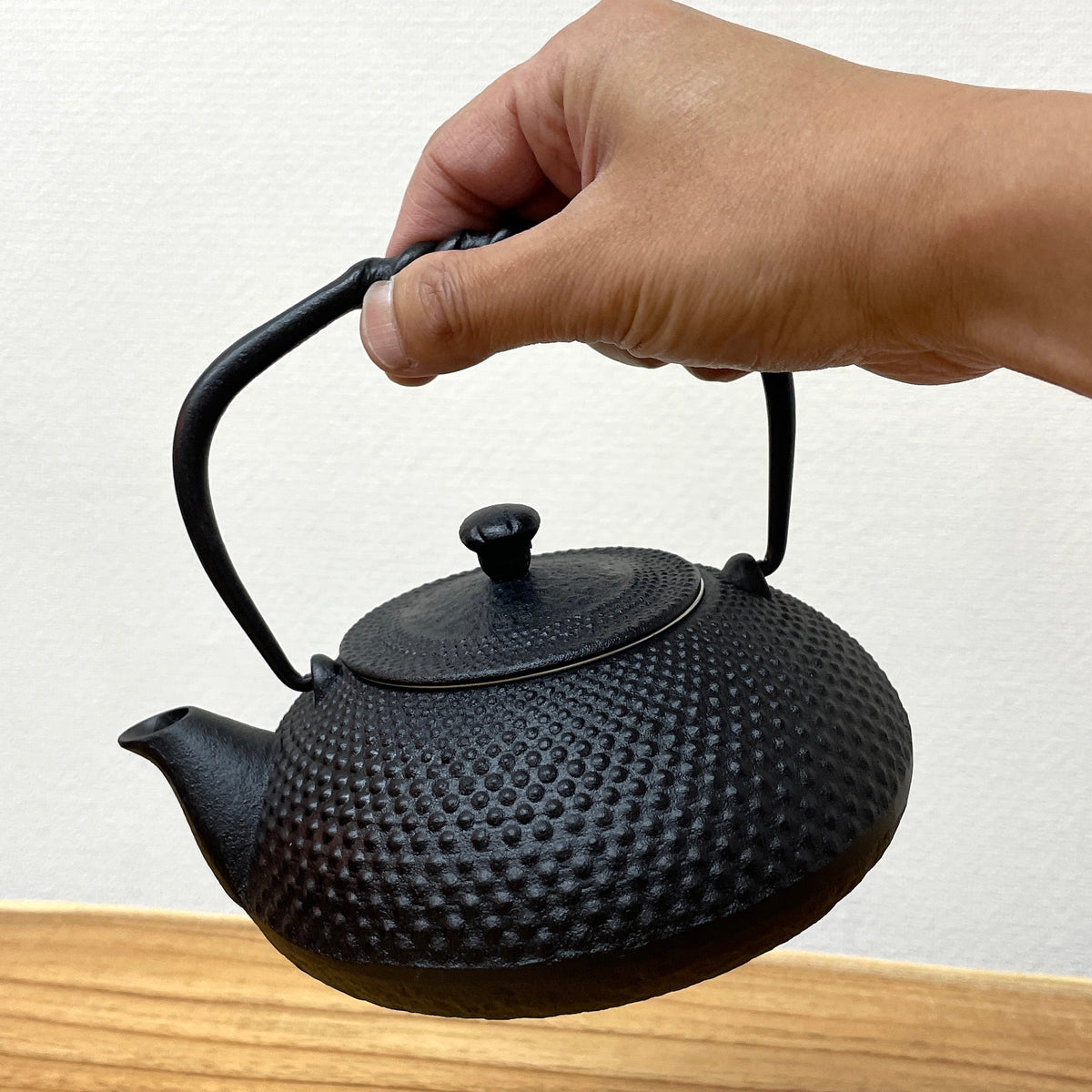 南部鉄器 小鉄瓶 急須 | アラレ 0.5L | 黒 |及富