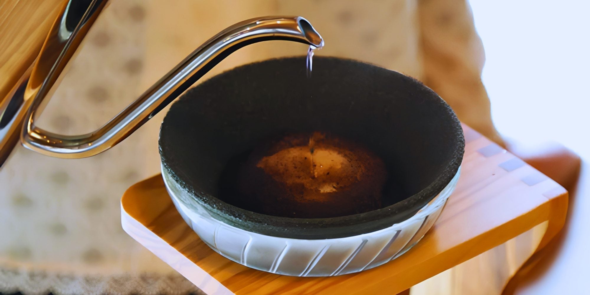 有田焼セラフィルターとは？使い方・お手入れと陶器フィルターの選び方