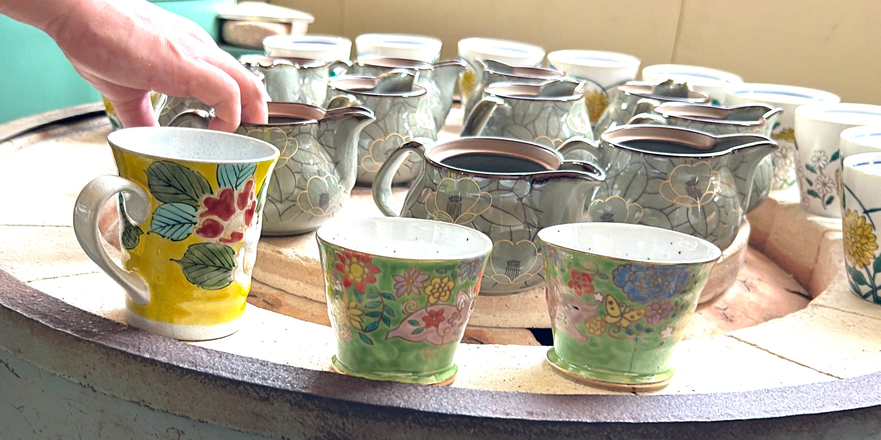 なぜ北陸には工芸品が多いのか？─自然・歴史・文化が紡いだものづくり