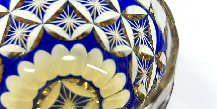 長寿を願う敬老の日の贈り物に伝統工芸品を