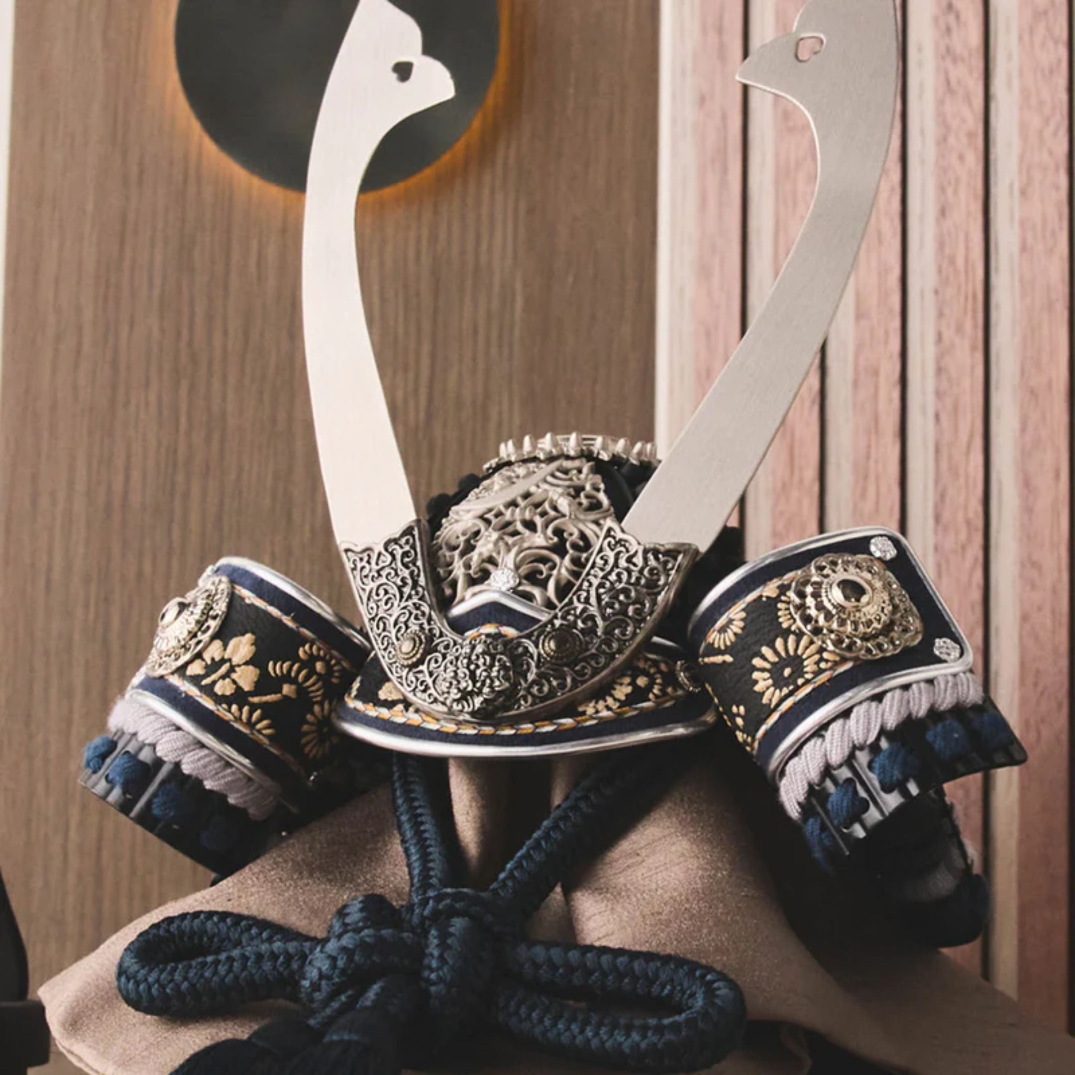 兜飾りセット | 月読 1/5スケール | 飾りセット | 鈴甲子 雄山【26/1/6以降順次配送】