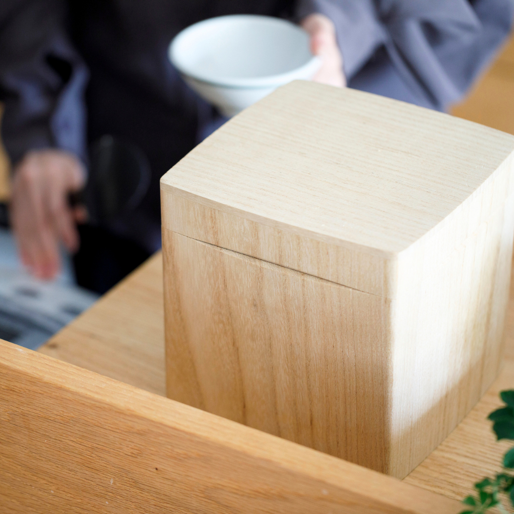 国産桐 米びつ | ライスストッカー | 2kg 蜜蝋 | KIRIFT 国産桐 米びつ | ライスストッカー | 2kg 蜜蝋 | KIRIFT