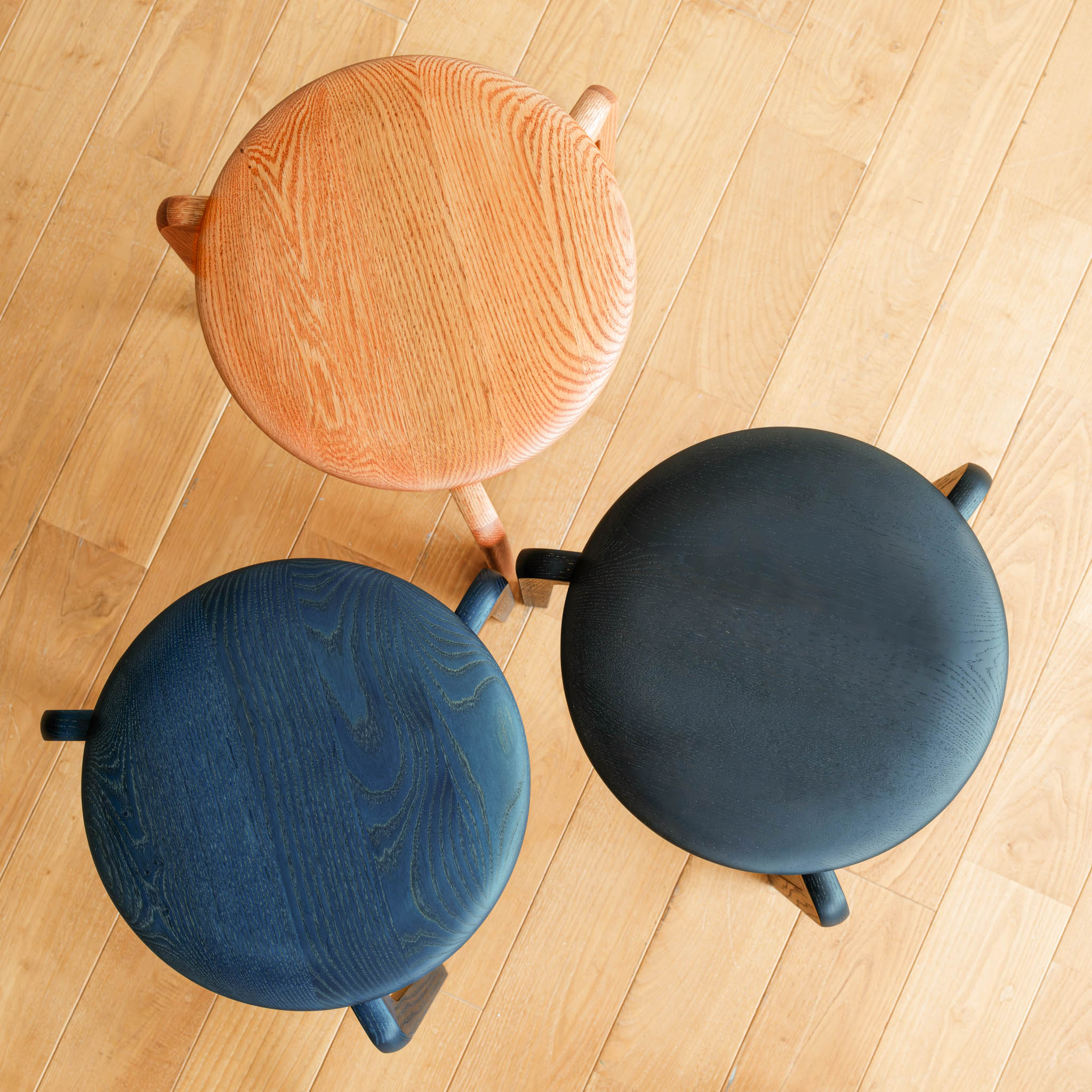 木工家具 スツール | LISCIO Stool | 藍染 | DENTO