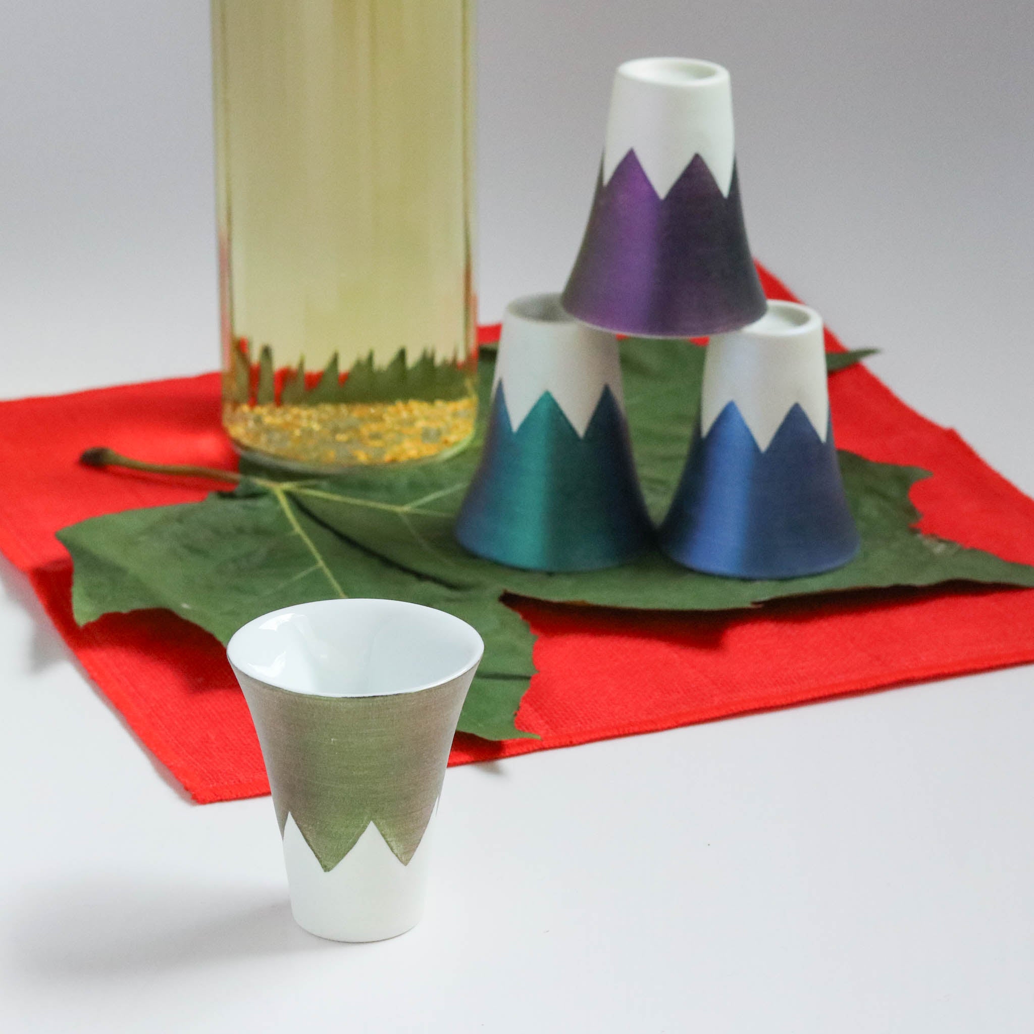 有田焼 | 富士山 ショットグラス | Green | 金照堂