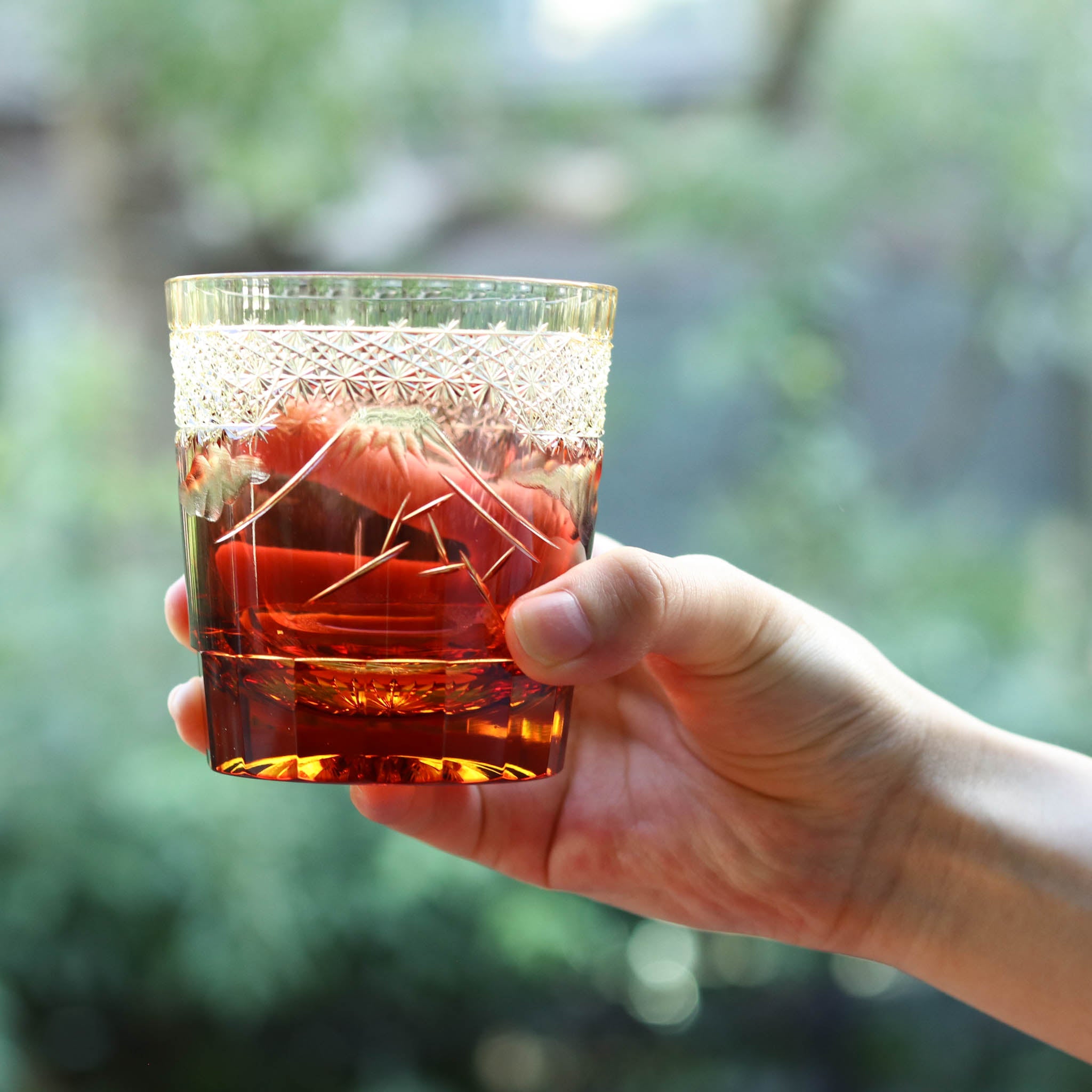 江戸切子 ロックグラス｜山下白雨｜琥珀 金赤｜山田硝子