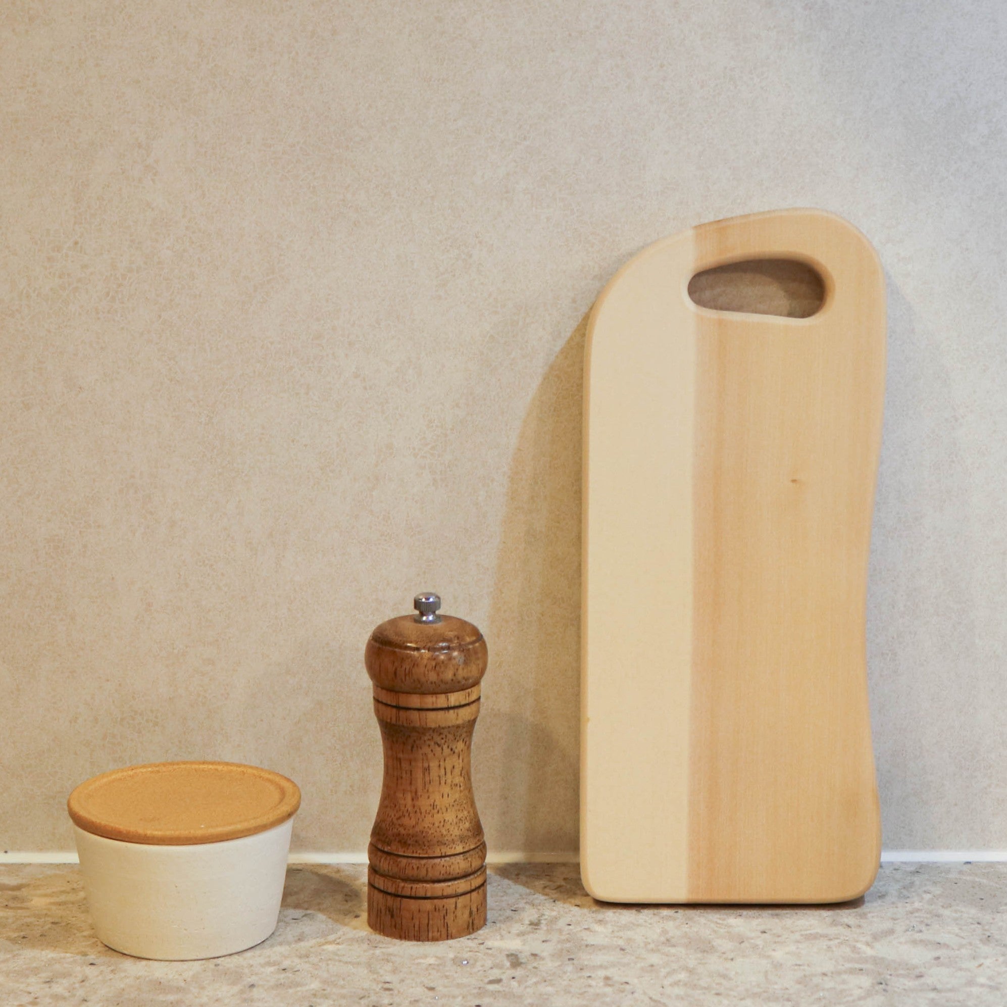 木工製品 | いちょうの木のまな板 | かどまる 小 | woodpecker