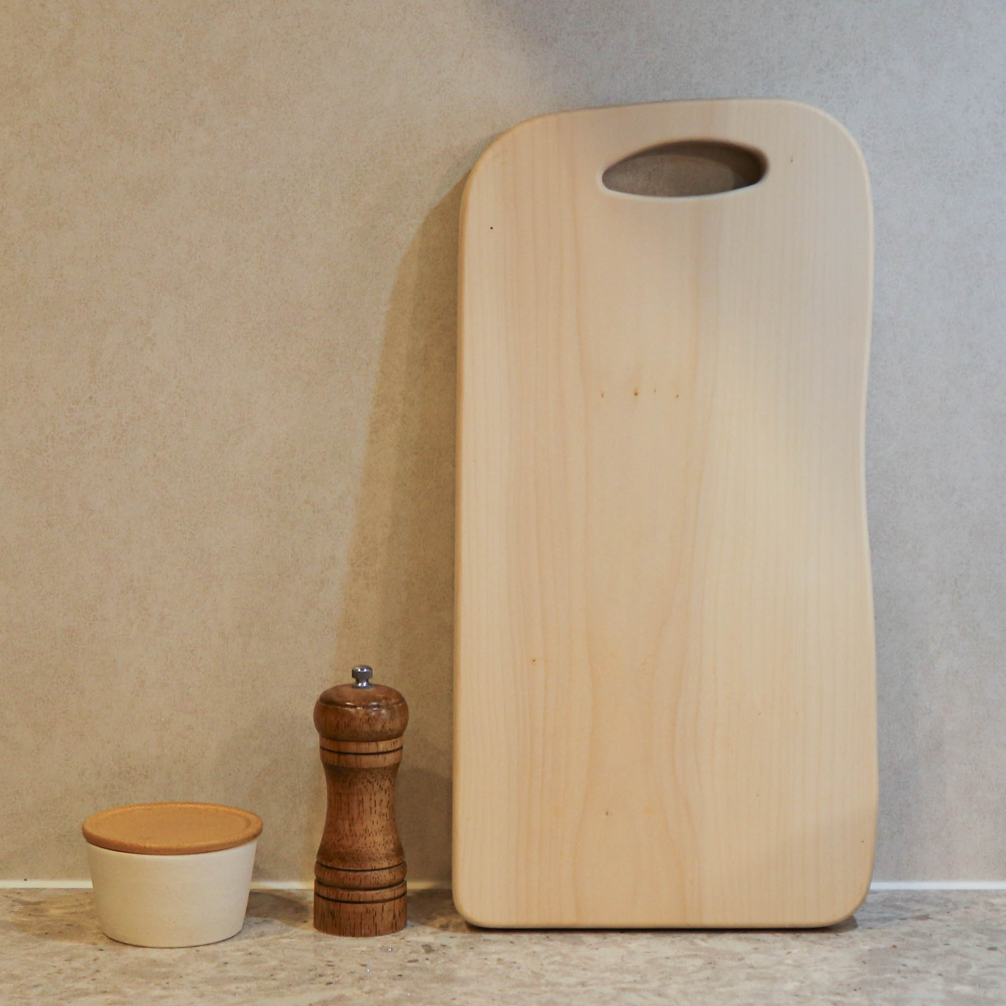 木工製品 | いちょうの木のまな板 | かどまる 大 | woodpecker