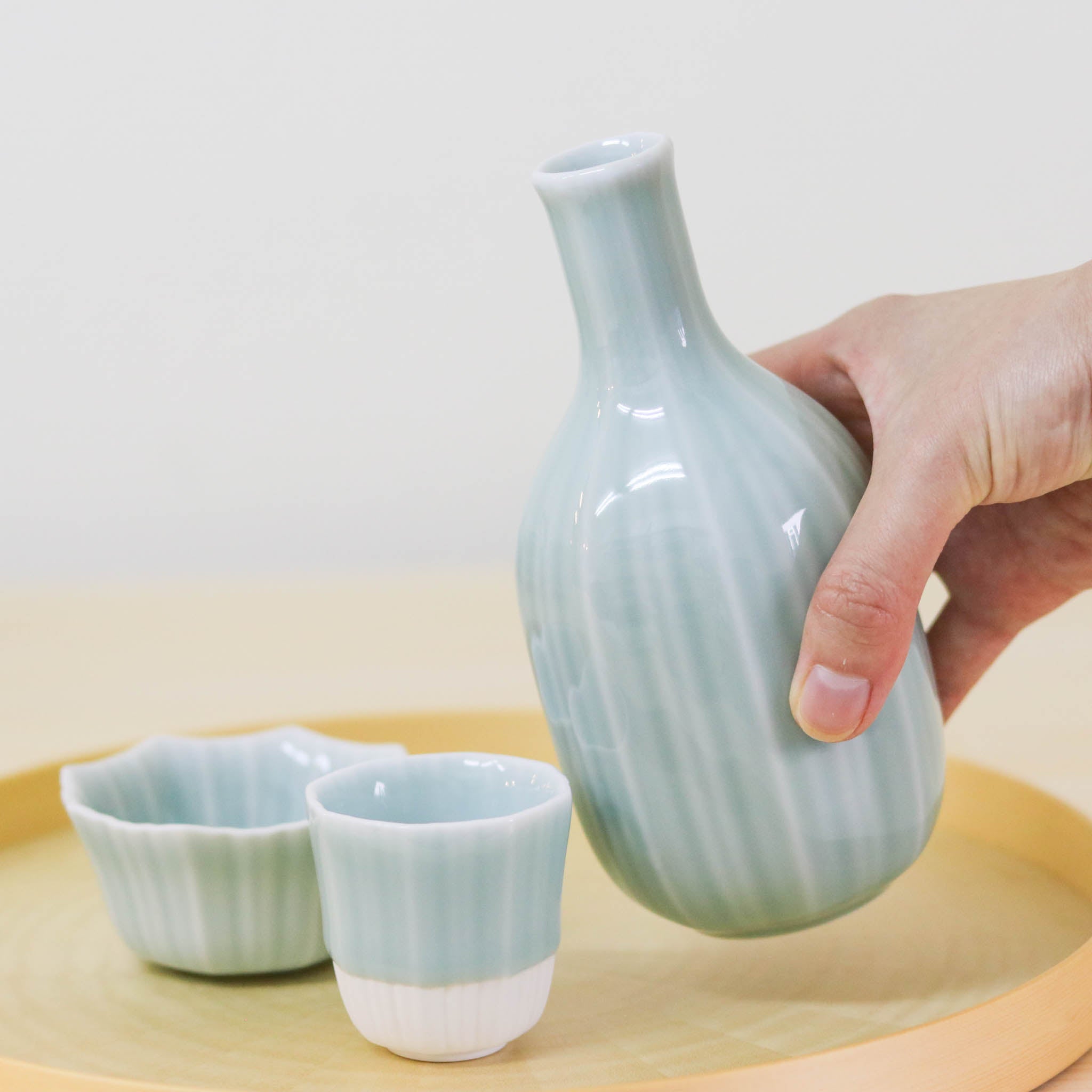 鍋島青磁 | 酒器セット | 徳利・猪口・小鉢 | 鍋島虎仙窯