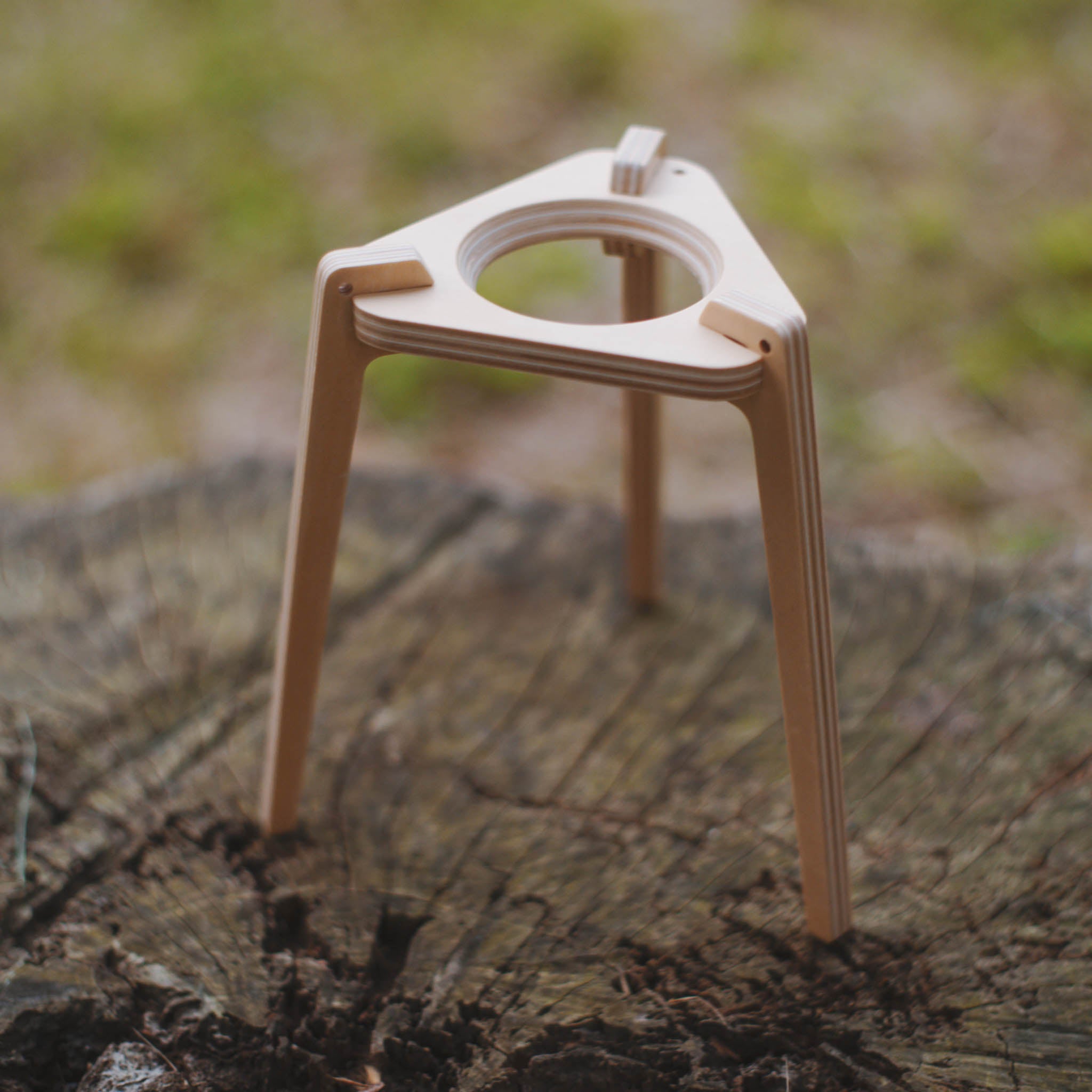 木工品 コーヒードリップ | tripod coffee dripper stand | snow white | PLYWOOD laboratory