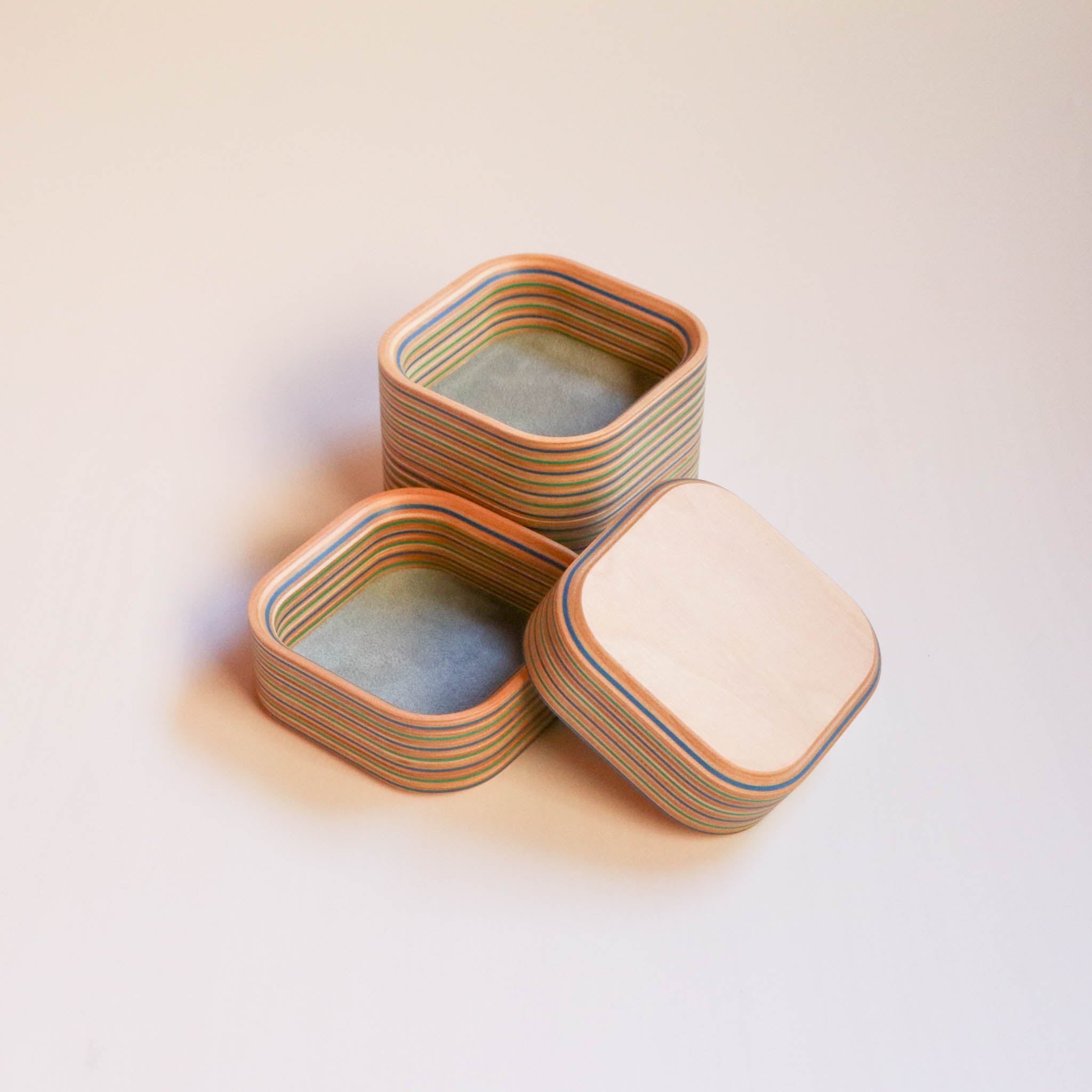 木工品 トレー | tower - round square | blue-green | PLYWOOD laboratory
