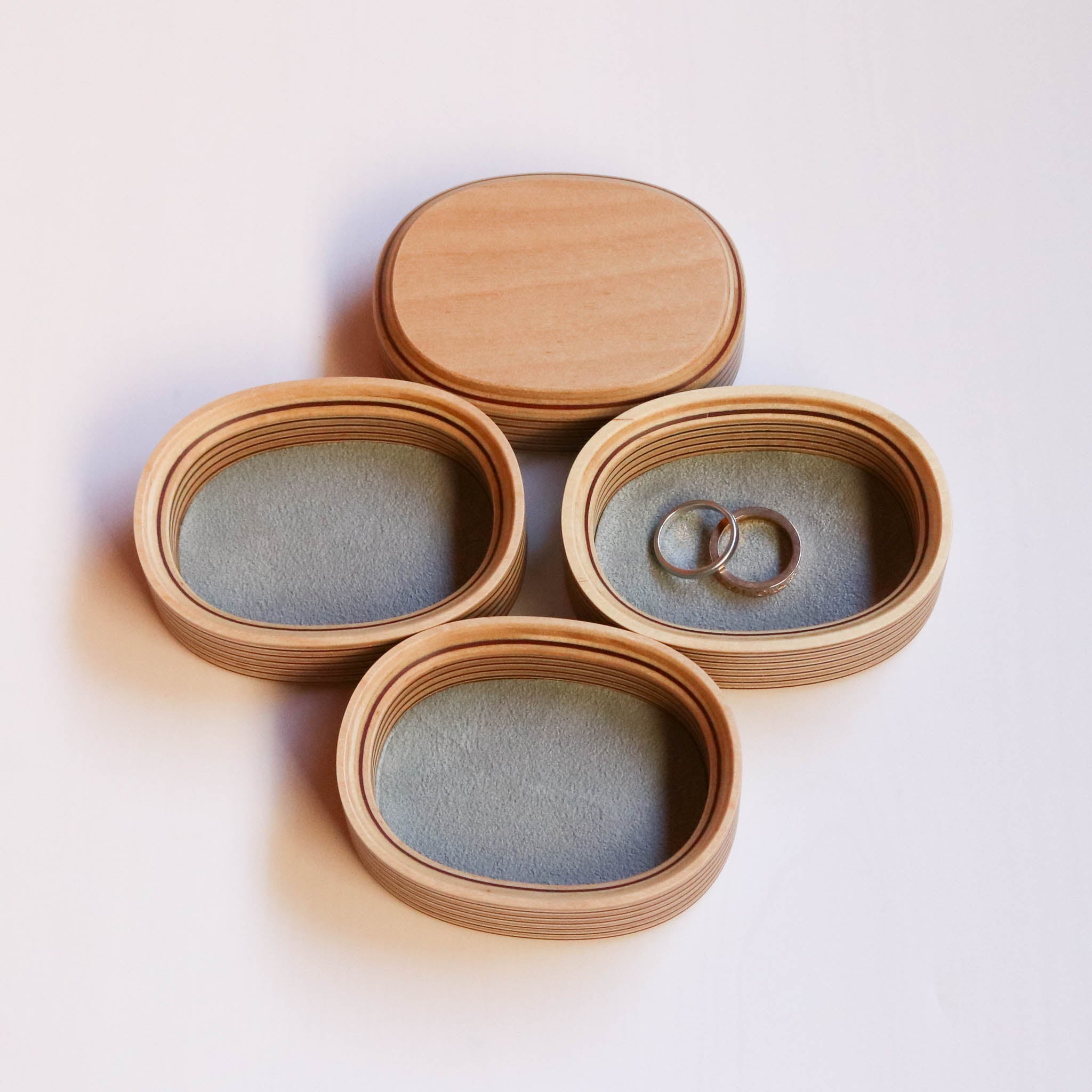木工品 トレー | tower - oval | bordeaux | PLYWOOD laboratory