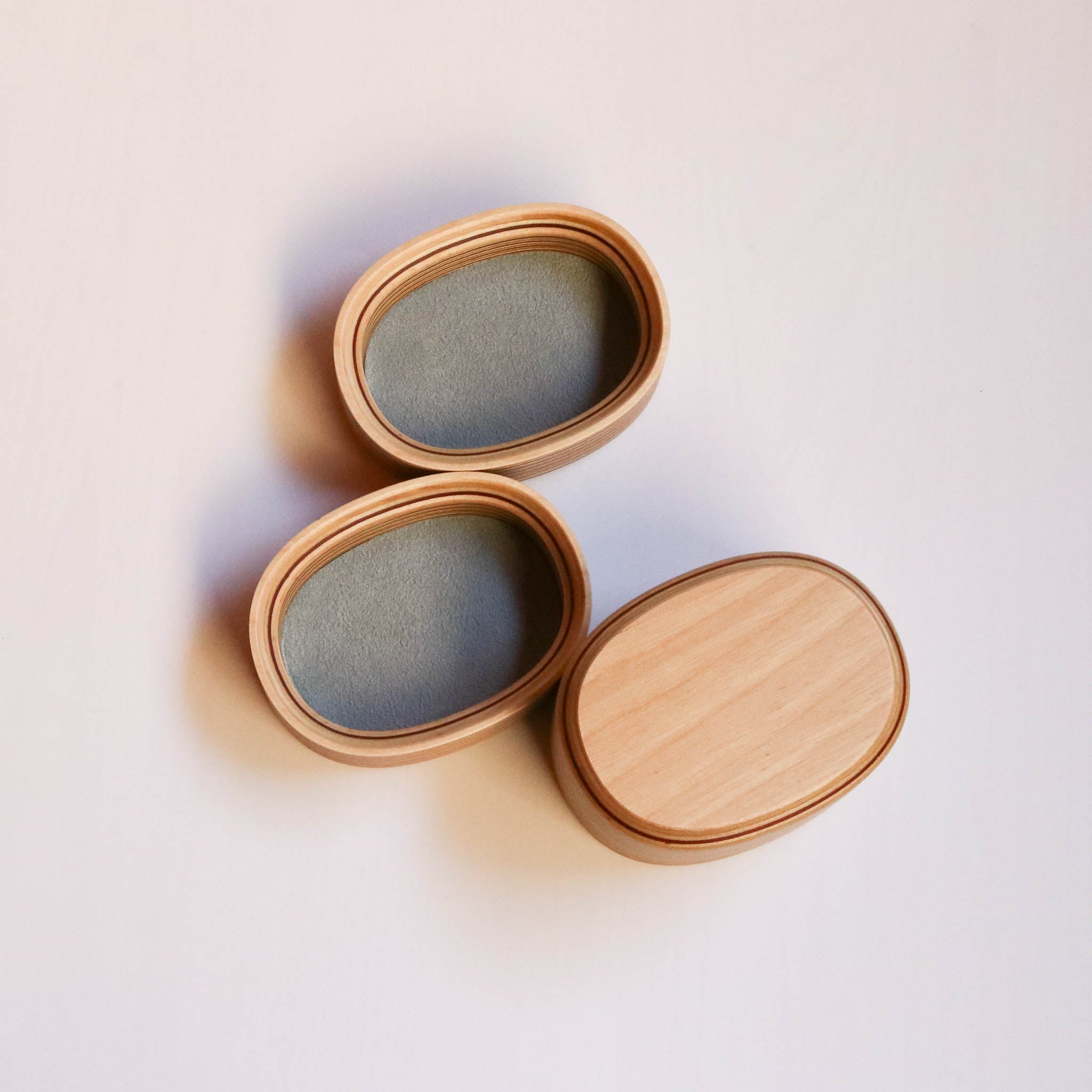 木工品 トレー | tower - oval | bordeaux | PLYWOOD laboratory