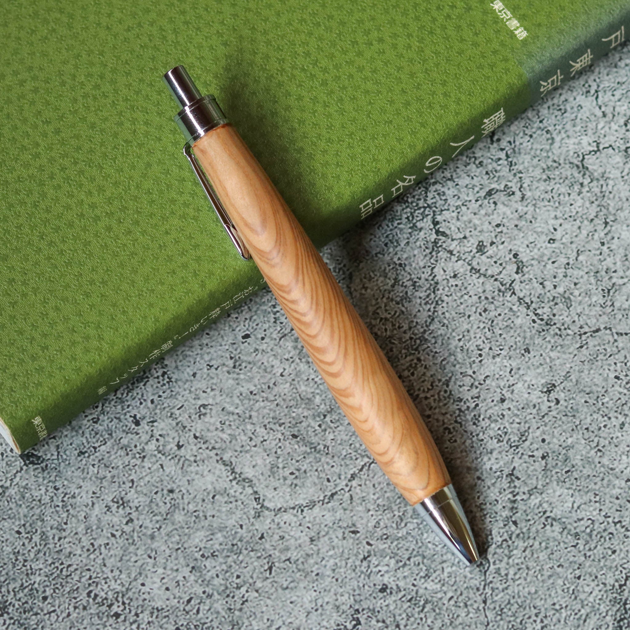 木軸ペン | 国産木 屋久杉 ヤクスギ | 芯0.5mm | 木軸ペン工房 KIKI