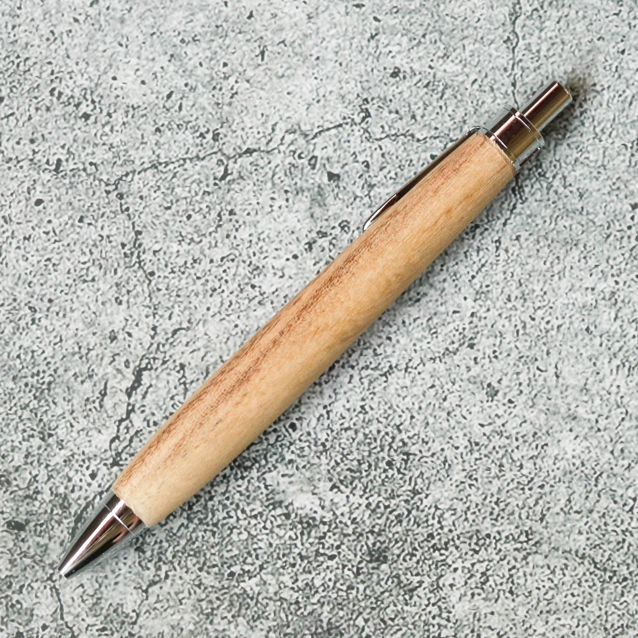 木軸ペン | 国産木 楠 クスノキ | 芯0.5mm | 木軸ペン工房 KIKI