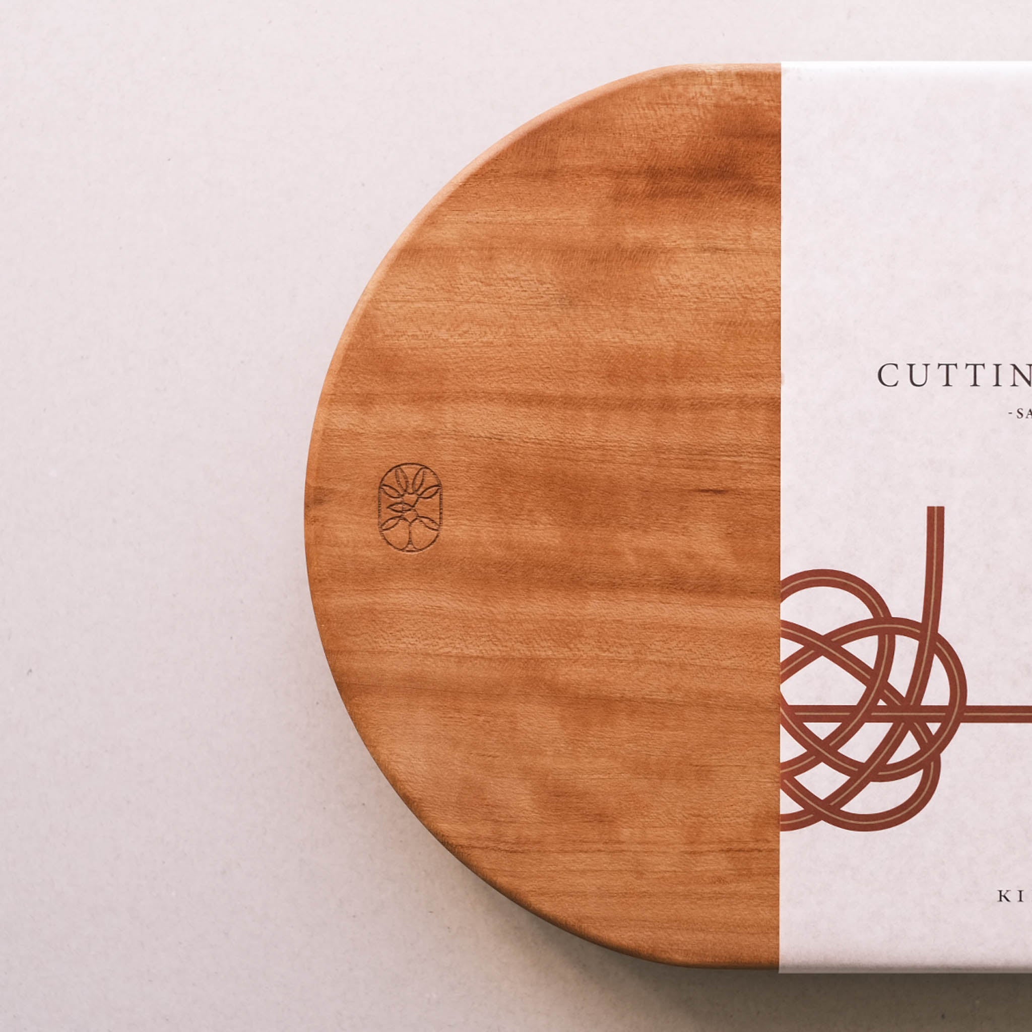 カッティングボード | 国産木 山桜 | 330×200×20ｍｍ | KINARI