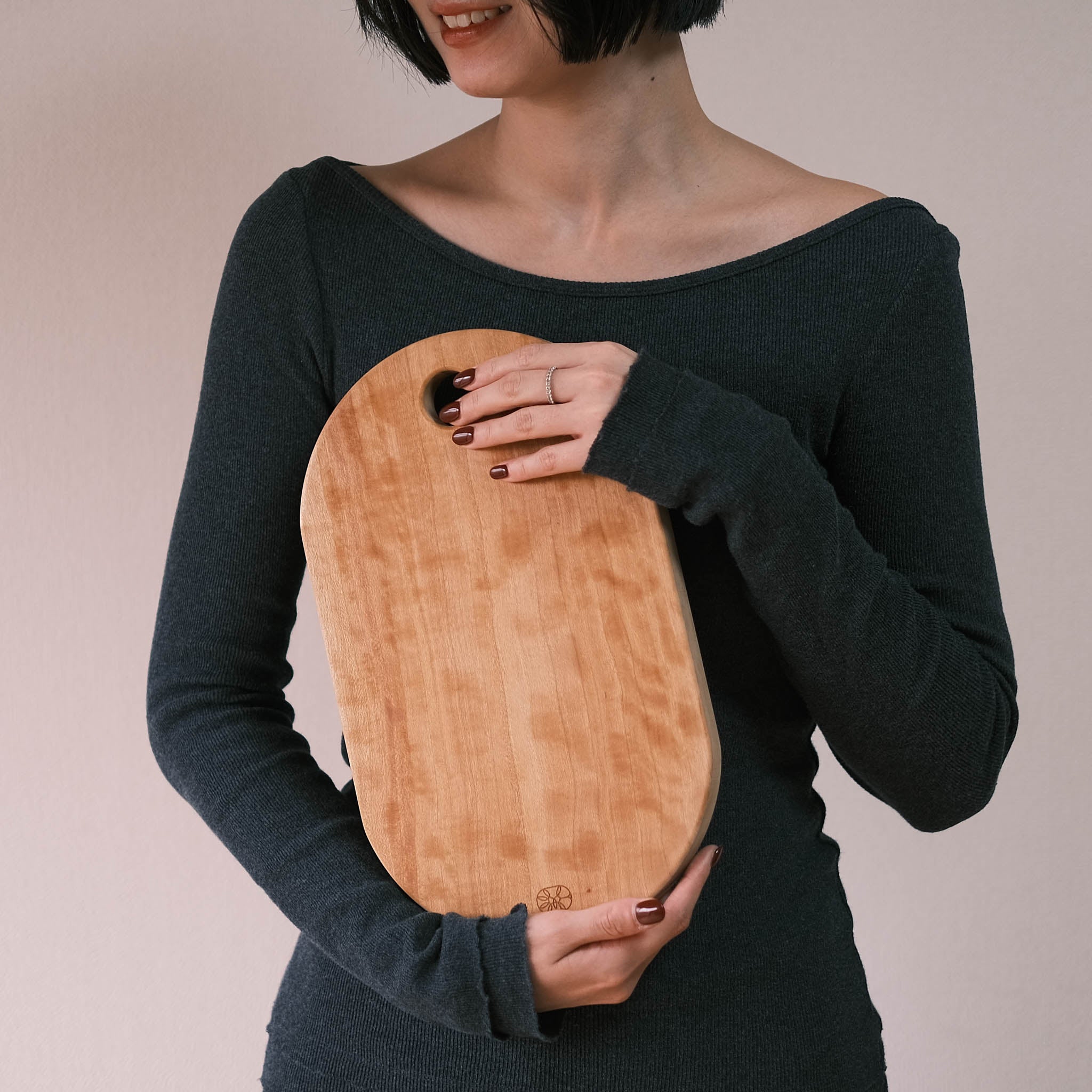 カッティングボード | 国産木 山桜 | 330×200×20ｍｍ | KINARI