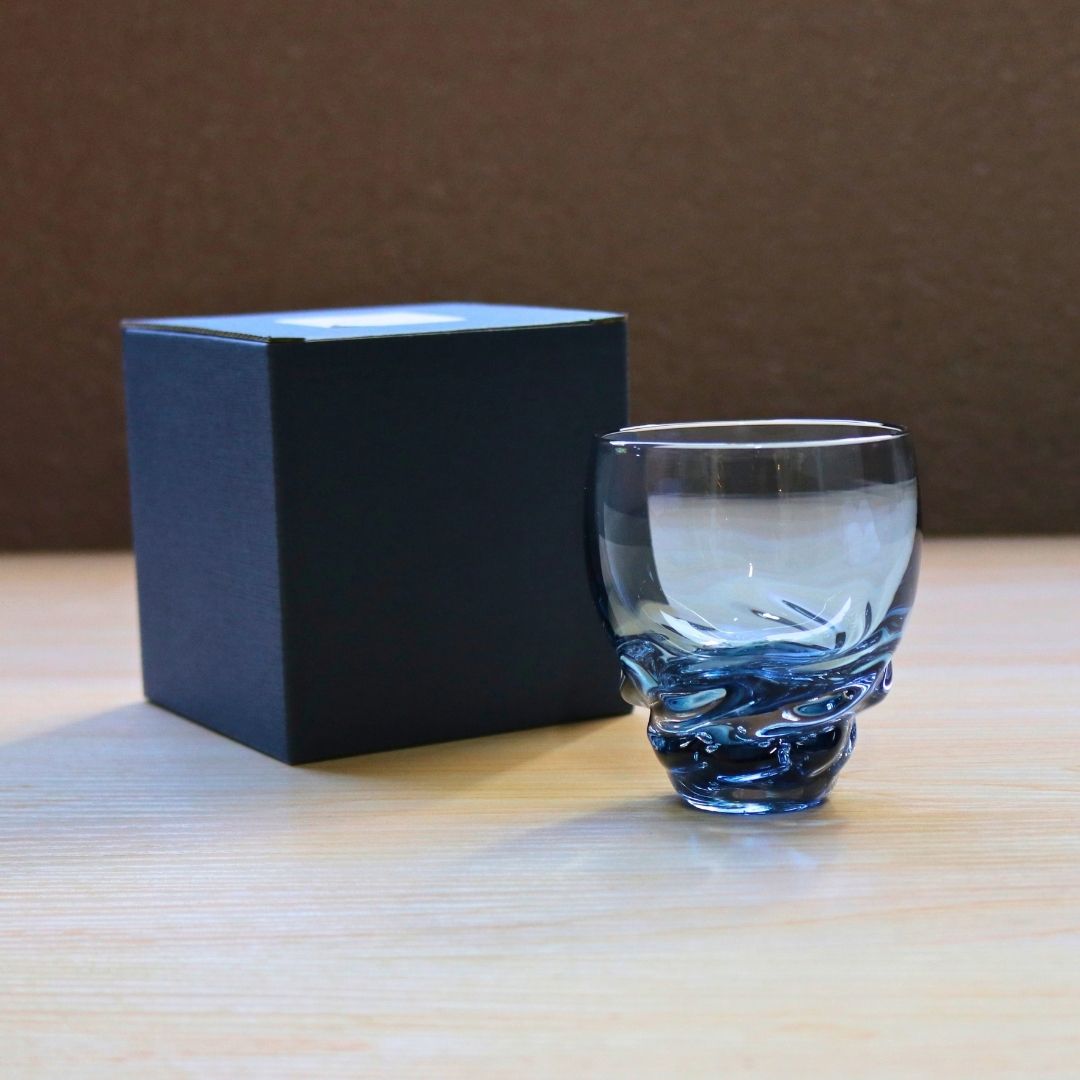 フリーグラス | 能登藍 のとブルー | 流 | 能登島ガラス工房